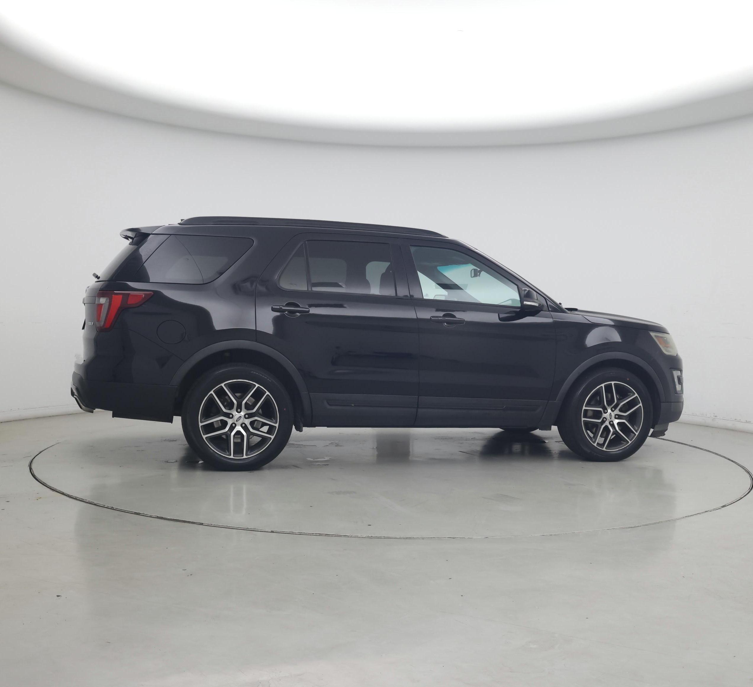 Thumbnail: 2017 Ford Explorer - 5