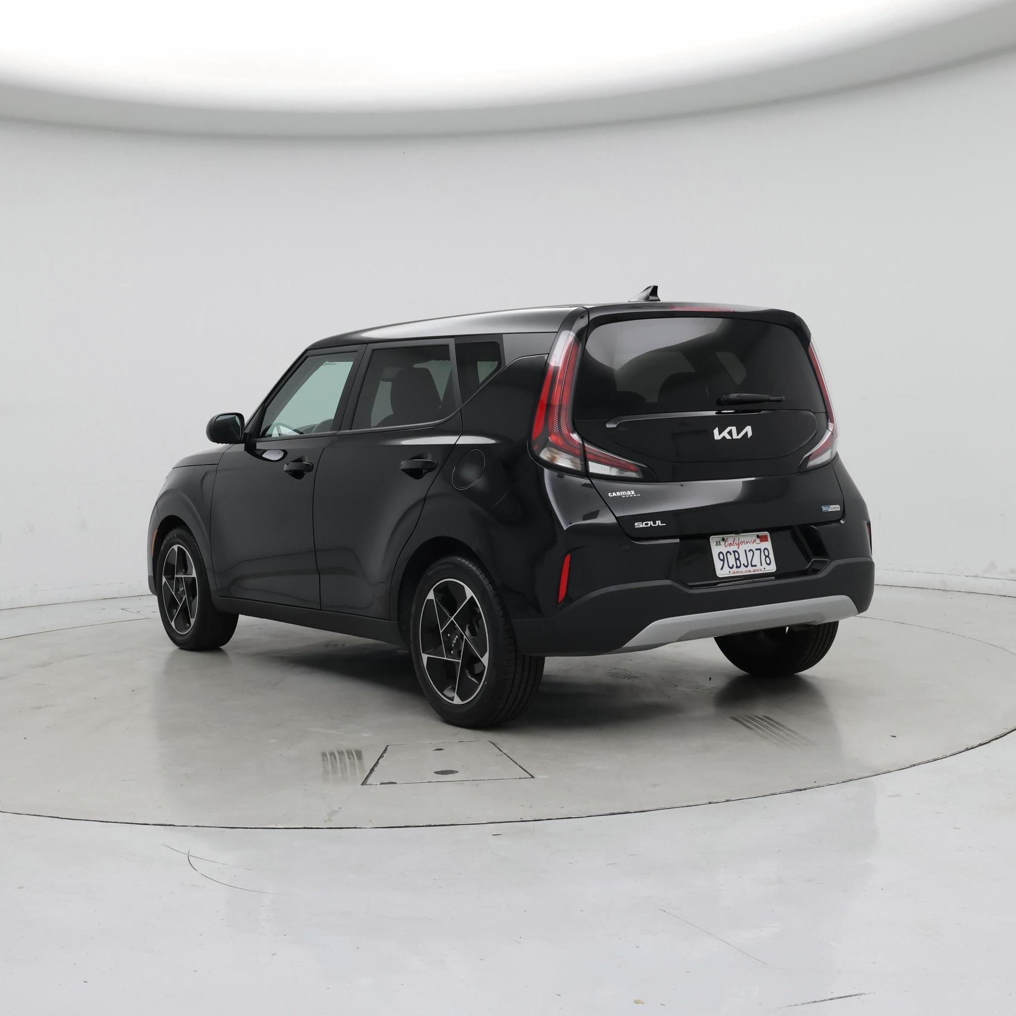 Thumbnail: 2023 Kia Soul - 2