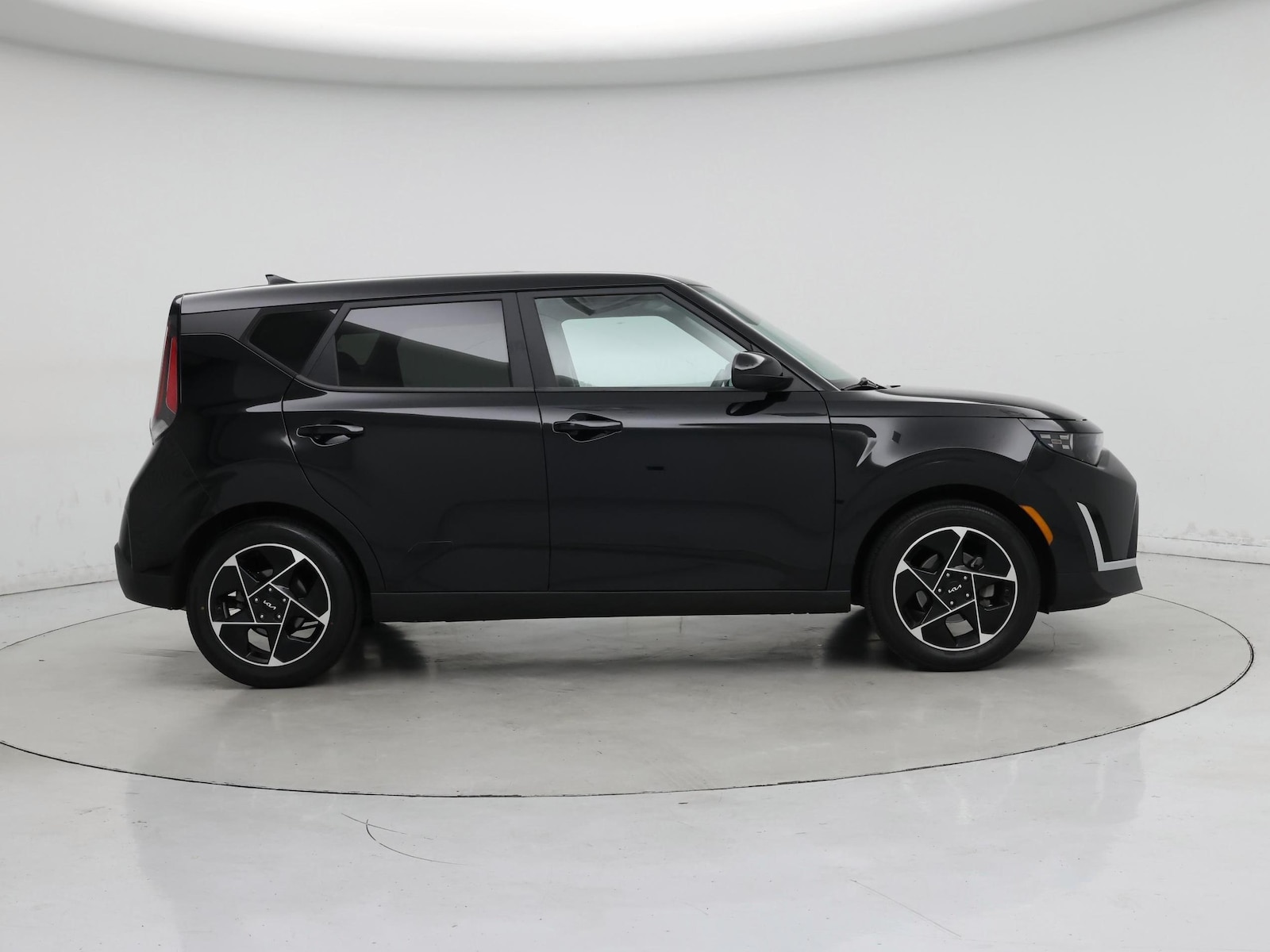 2023 Kia Soul EX - Photo 8