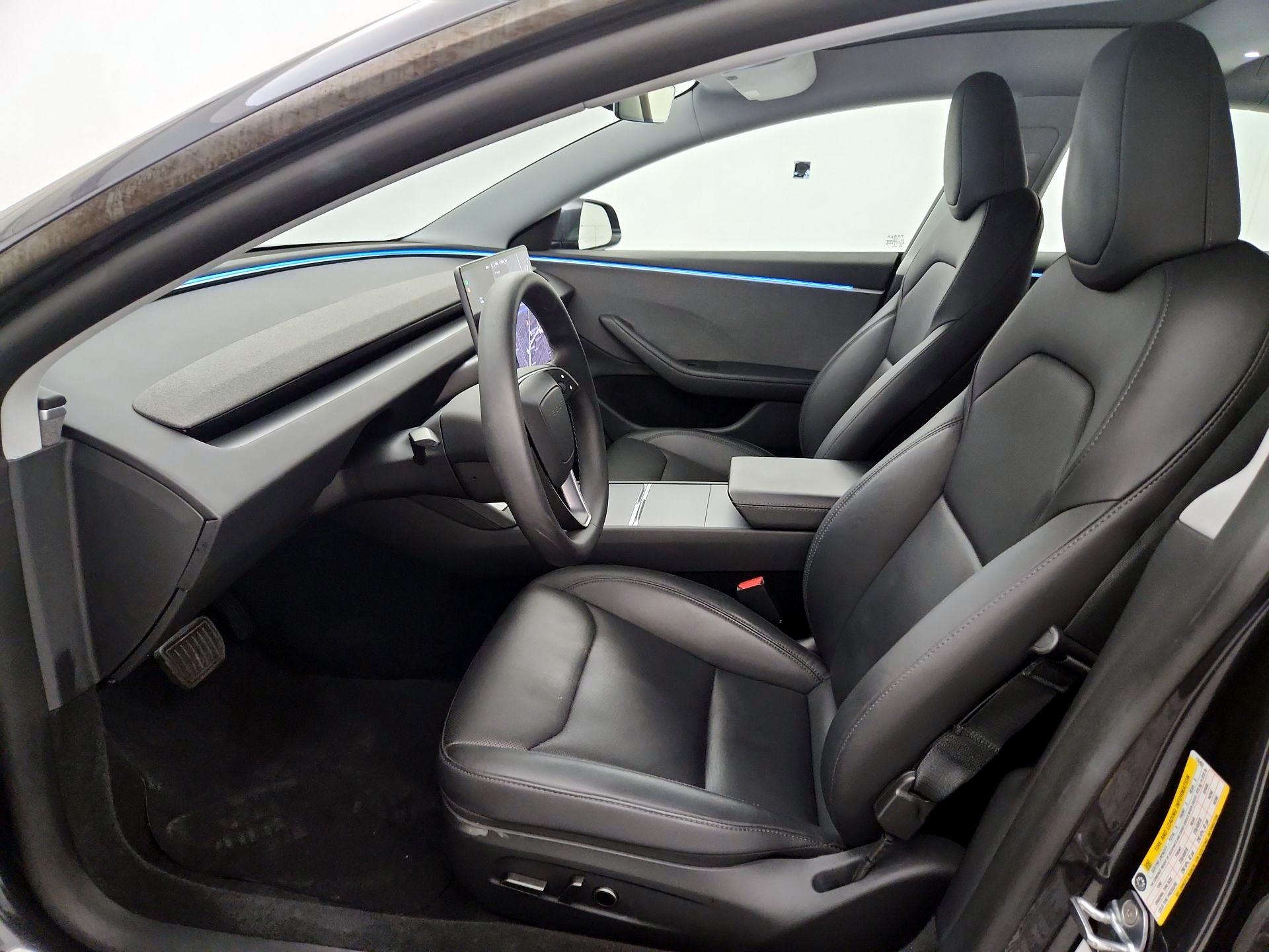 Thumbnail: 2026 Tesla Model 3 - 11
