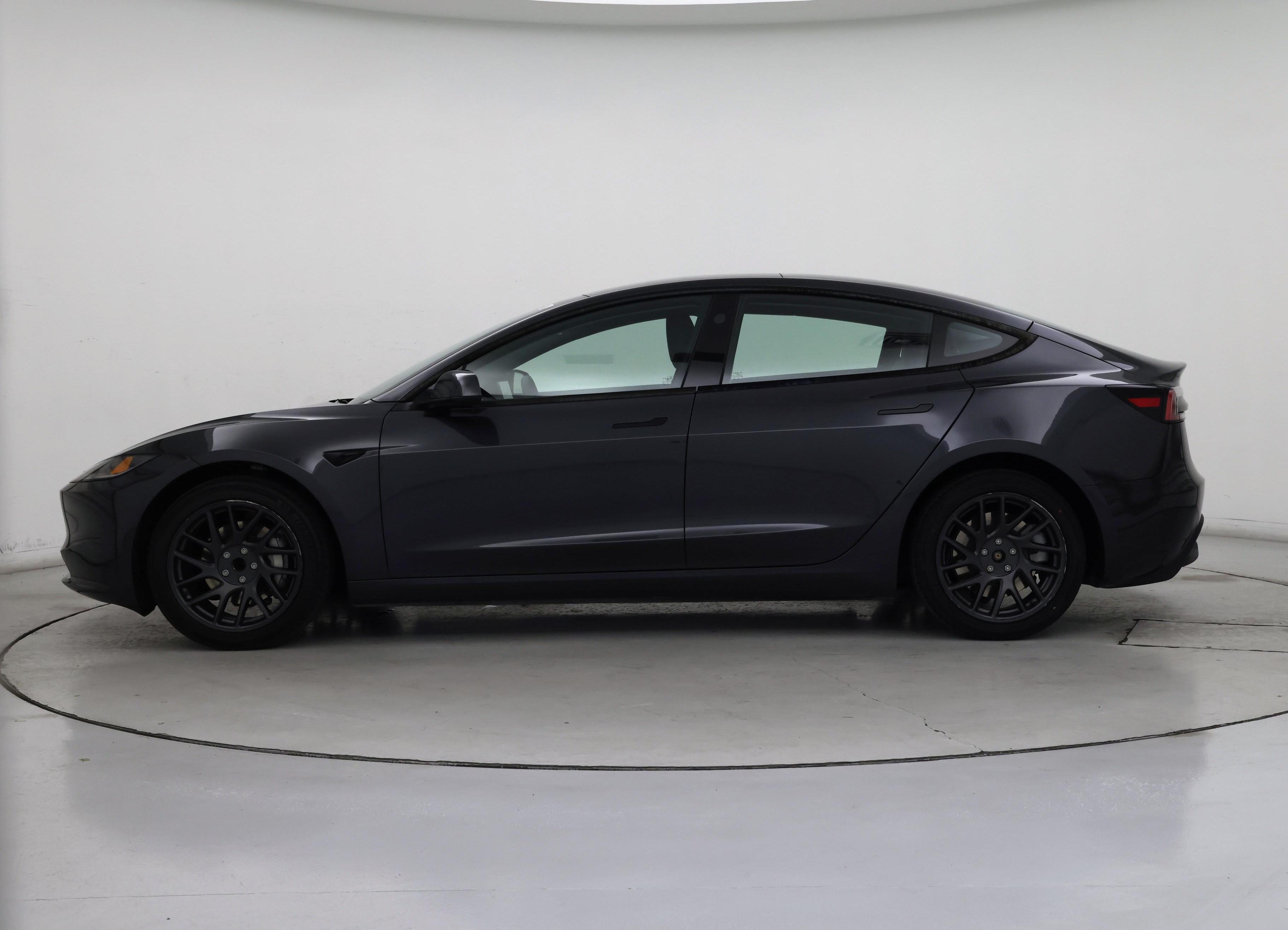 Thumbnail: 2026 Tesla Model 3 - 3