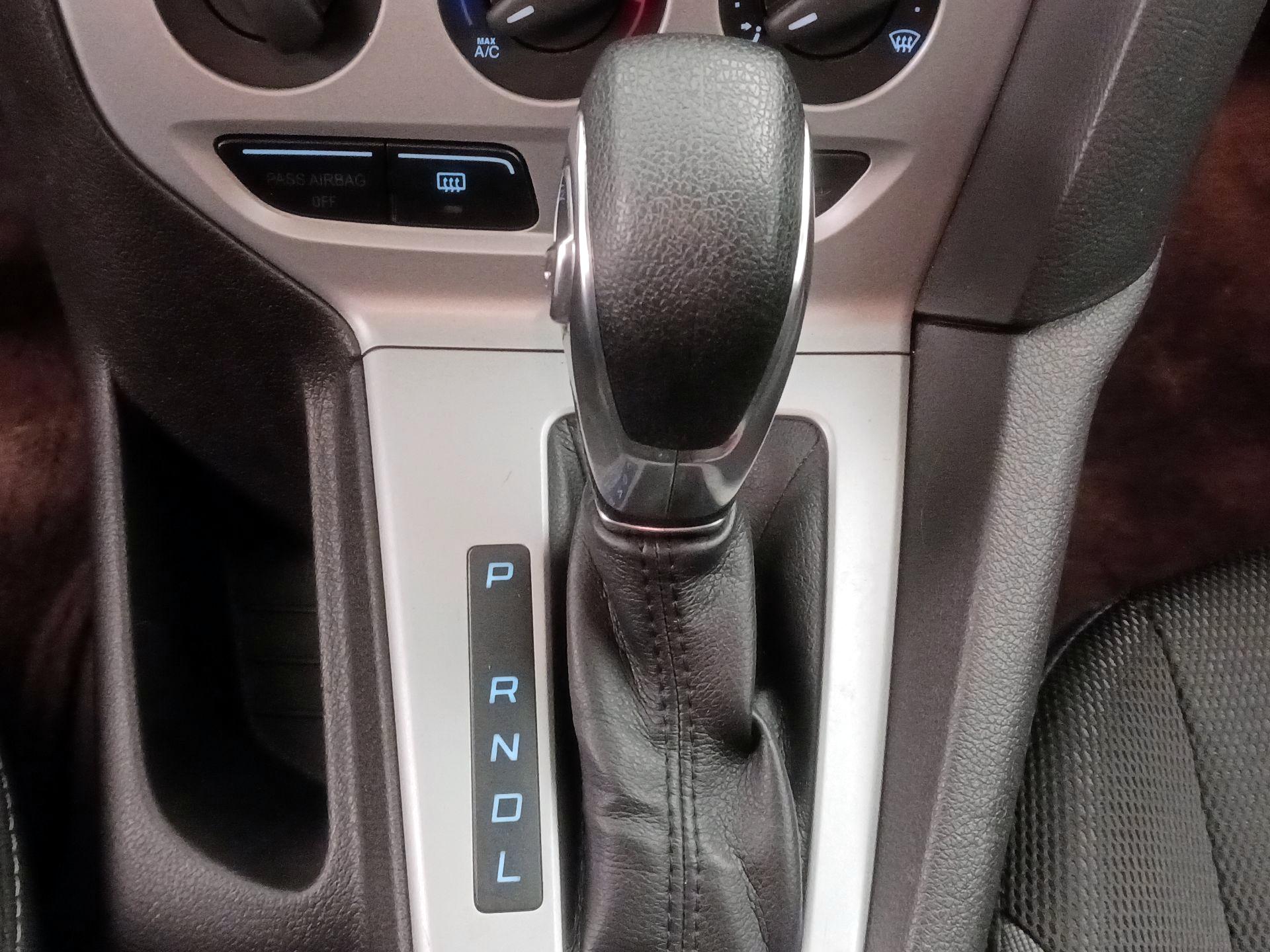 Thumbnail: 2014 Ford Focus - 16