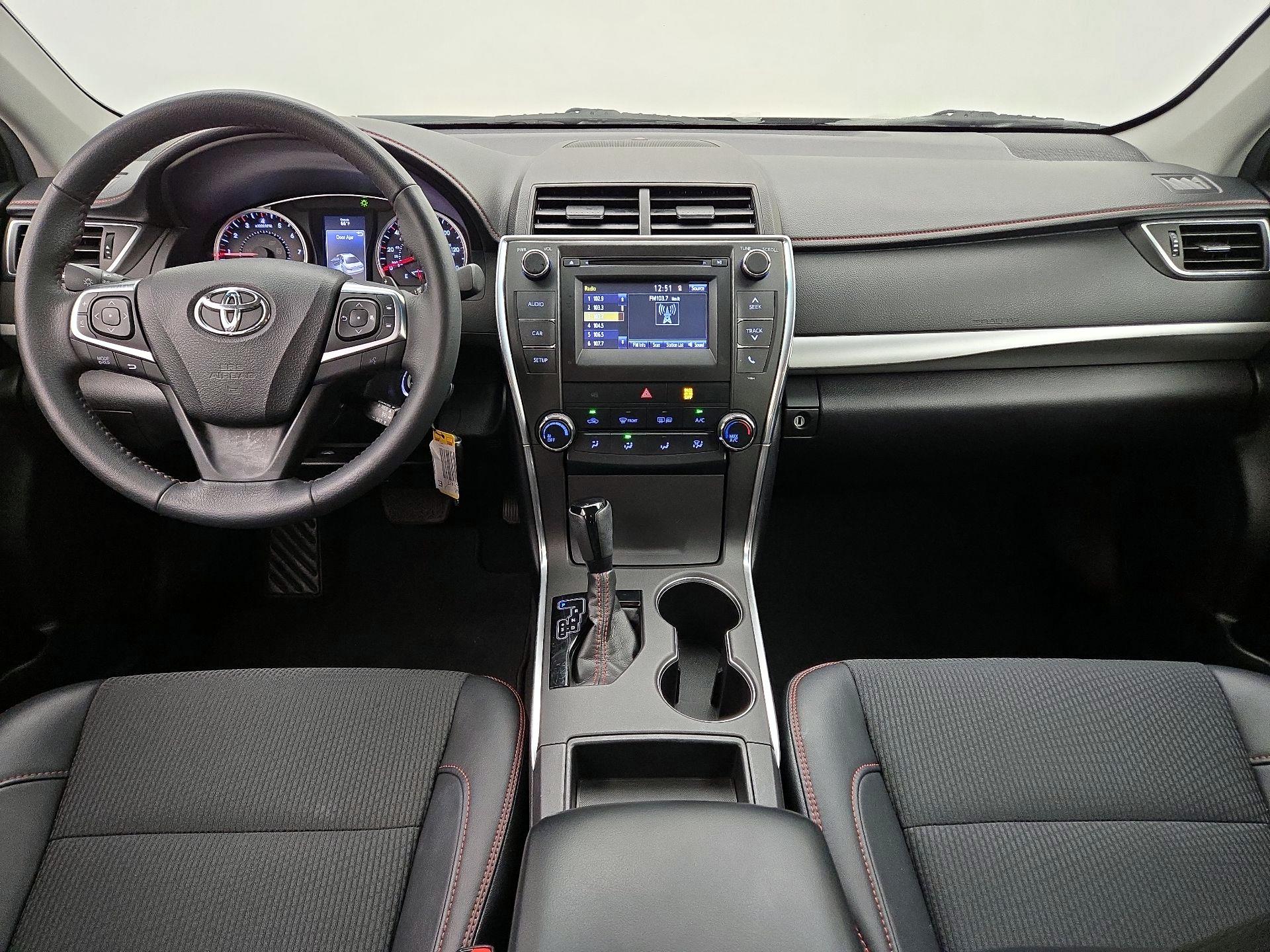 Thumbnail: 2017 Toyota Camry - 9