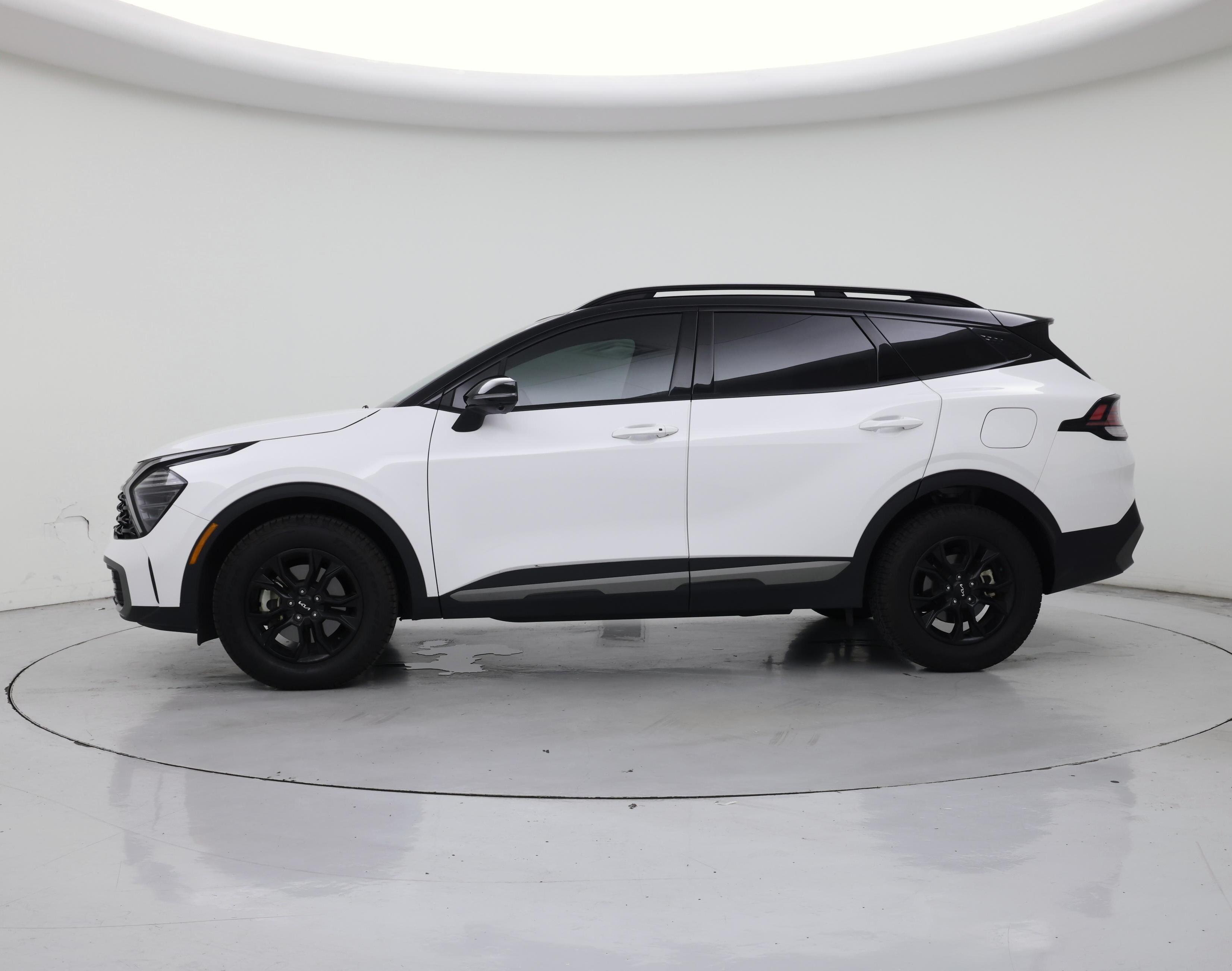 Thumbnail: 2024 Kia Sportage - 3