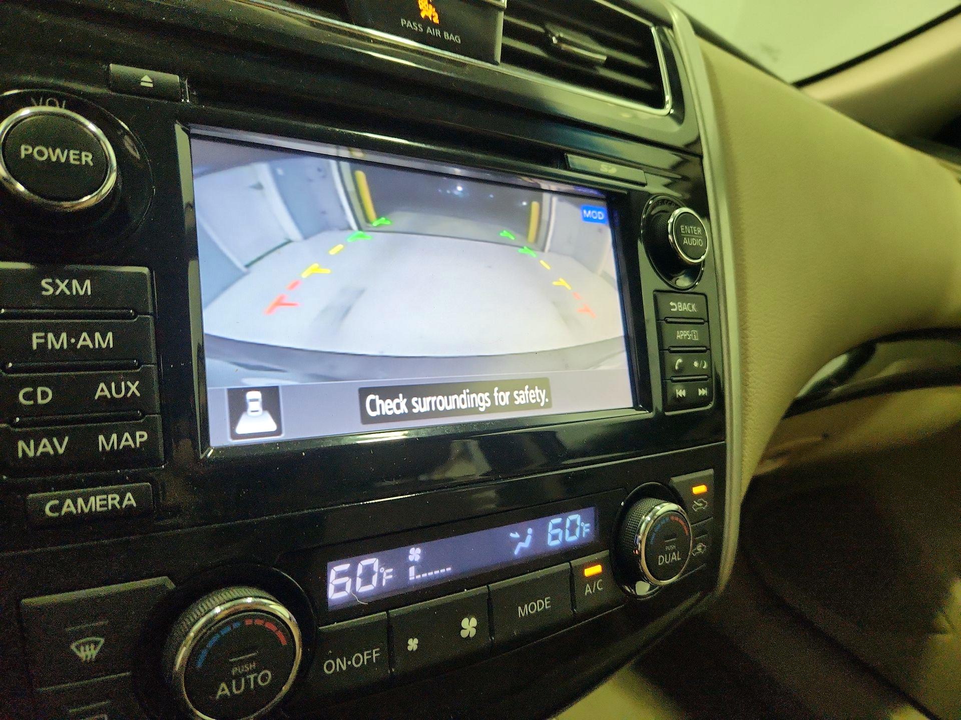 Thumbnail: 2014 Nissan Altima - 14
