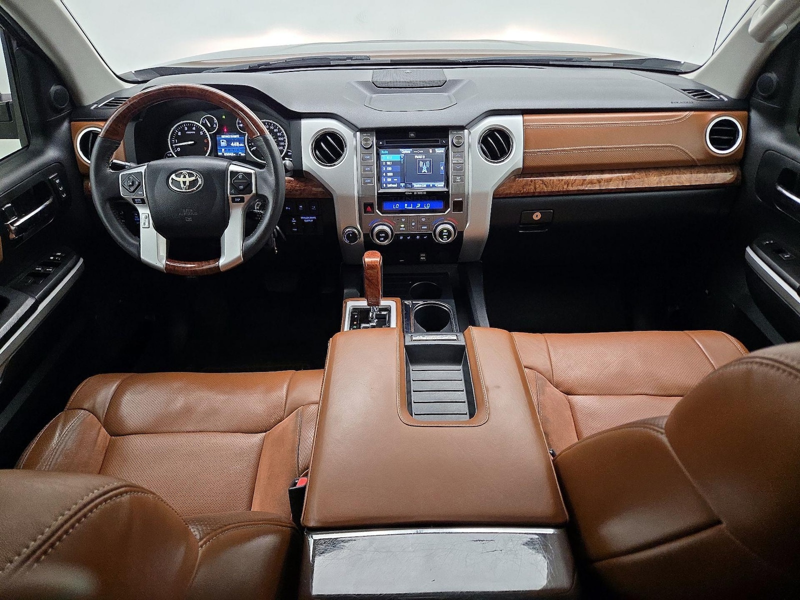 2017 Toyota Tundra 1794 Edition - Photo 10