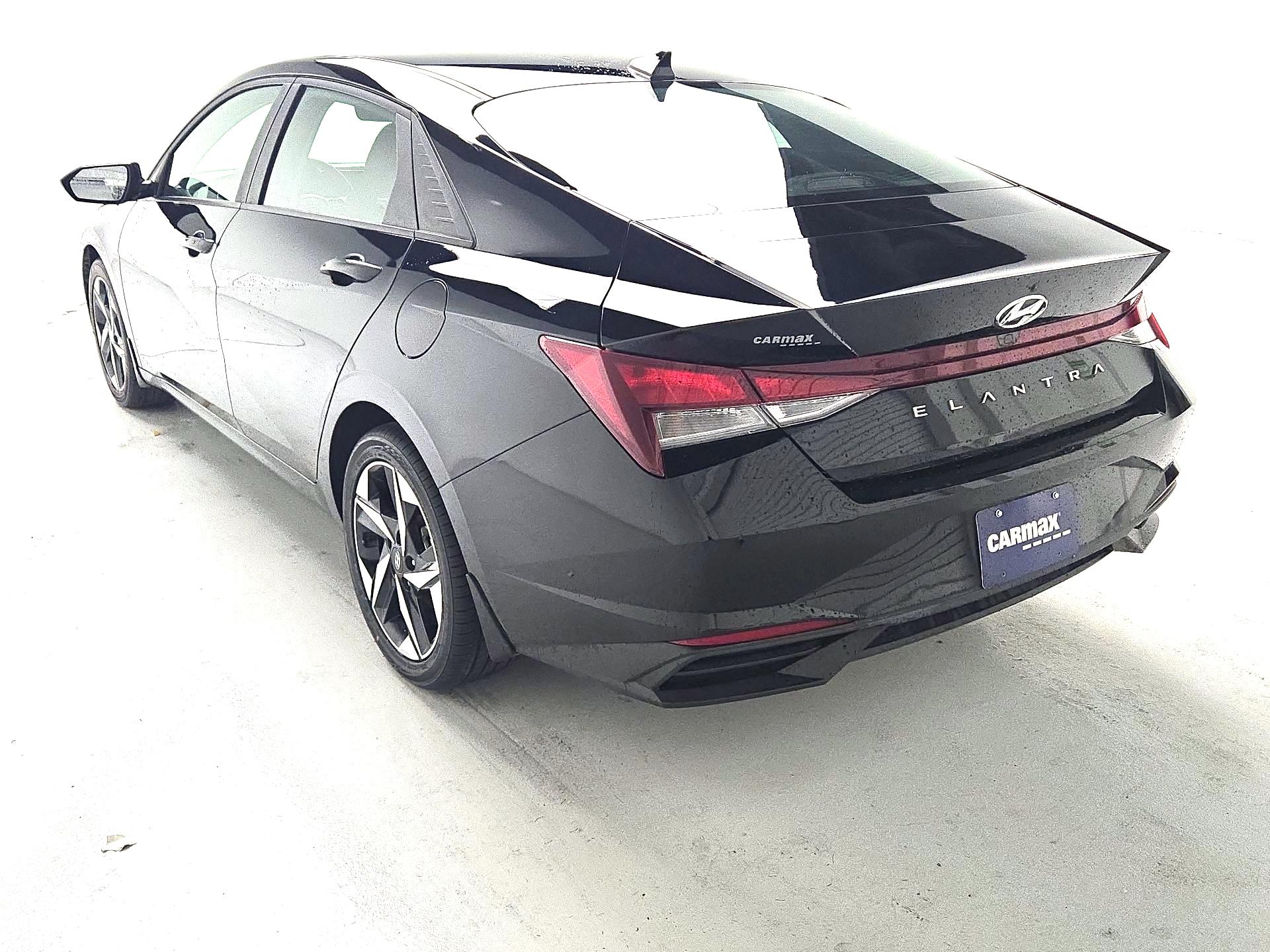 Thumbnail: 2023 Hyundai Elantra - 7