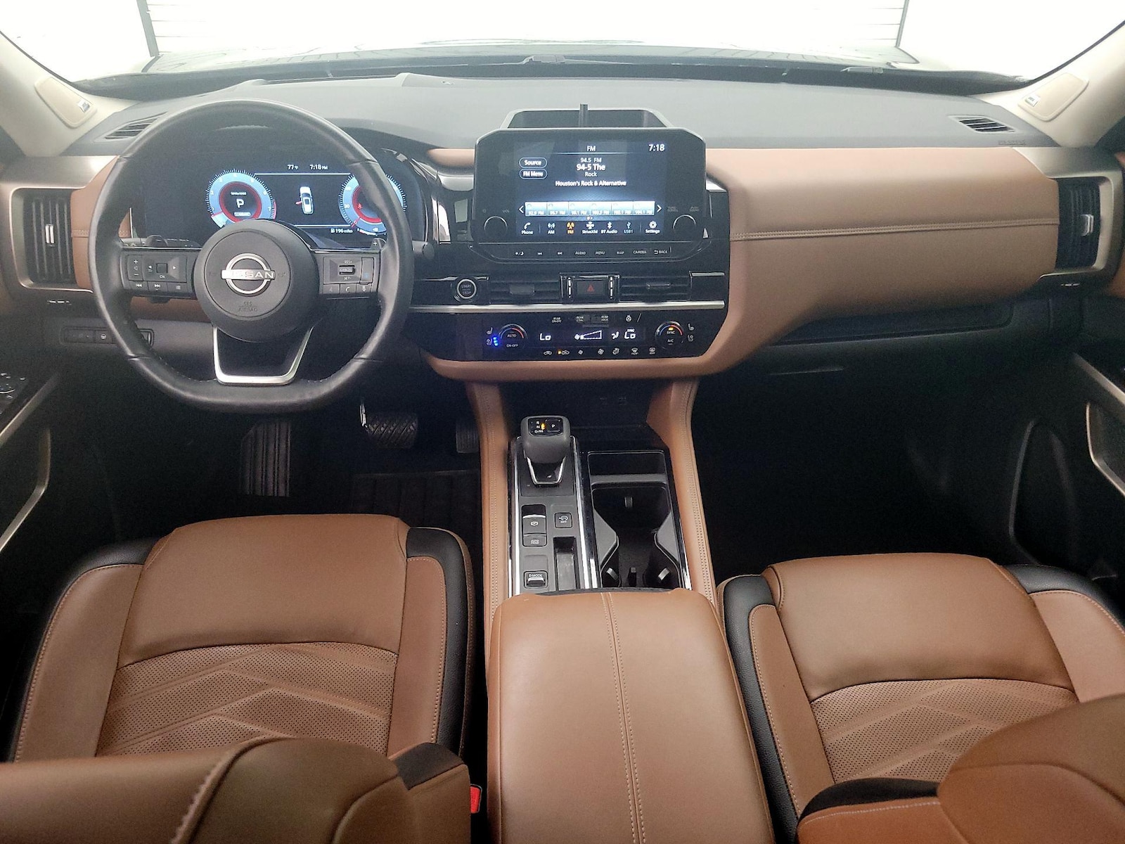 2024 Nissan Pathfinder Platinum - Photo 10