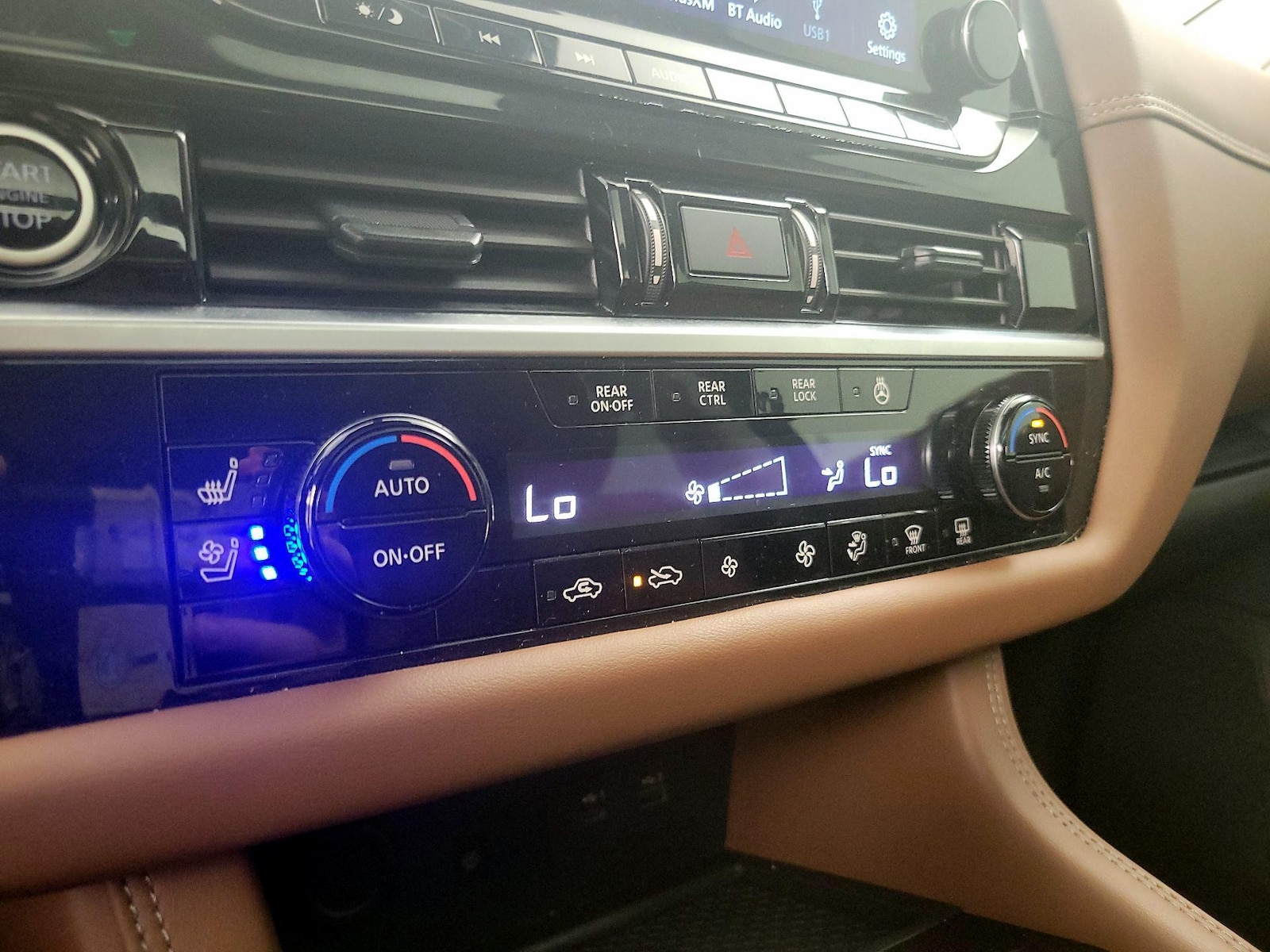 2024 Nissan Pathfinder Platinum - Photo 17