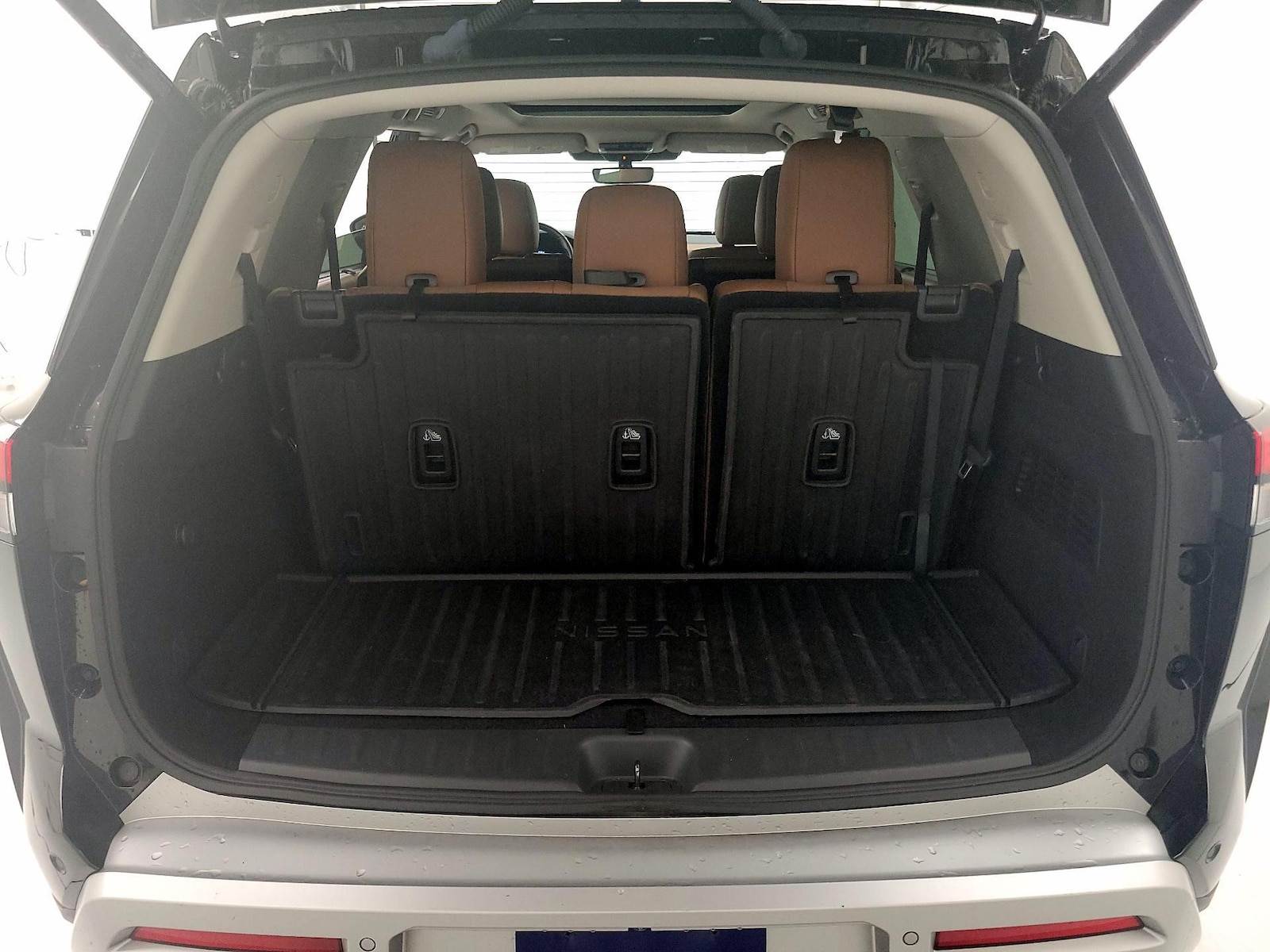 2024 Nissan Pathfinder Platinum - Photo 23