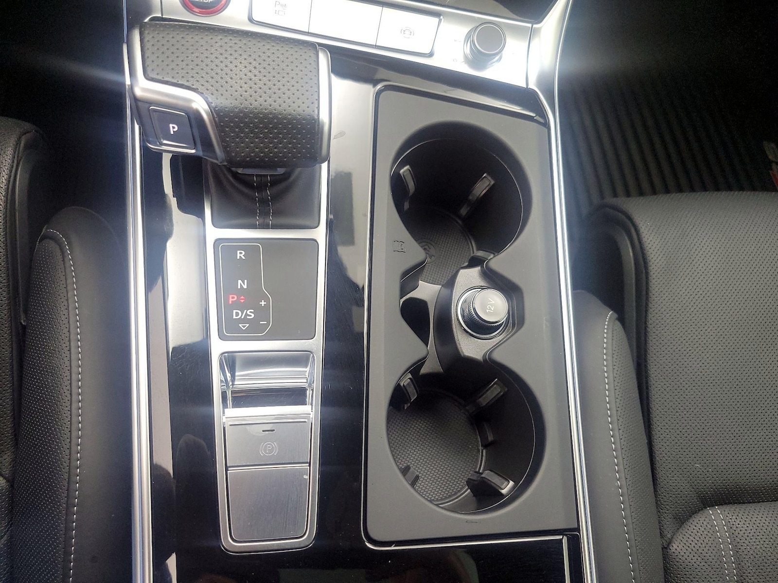 2022 Audi S6 Prestige - Photo 19