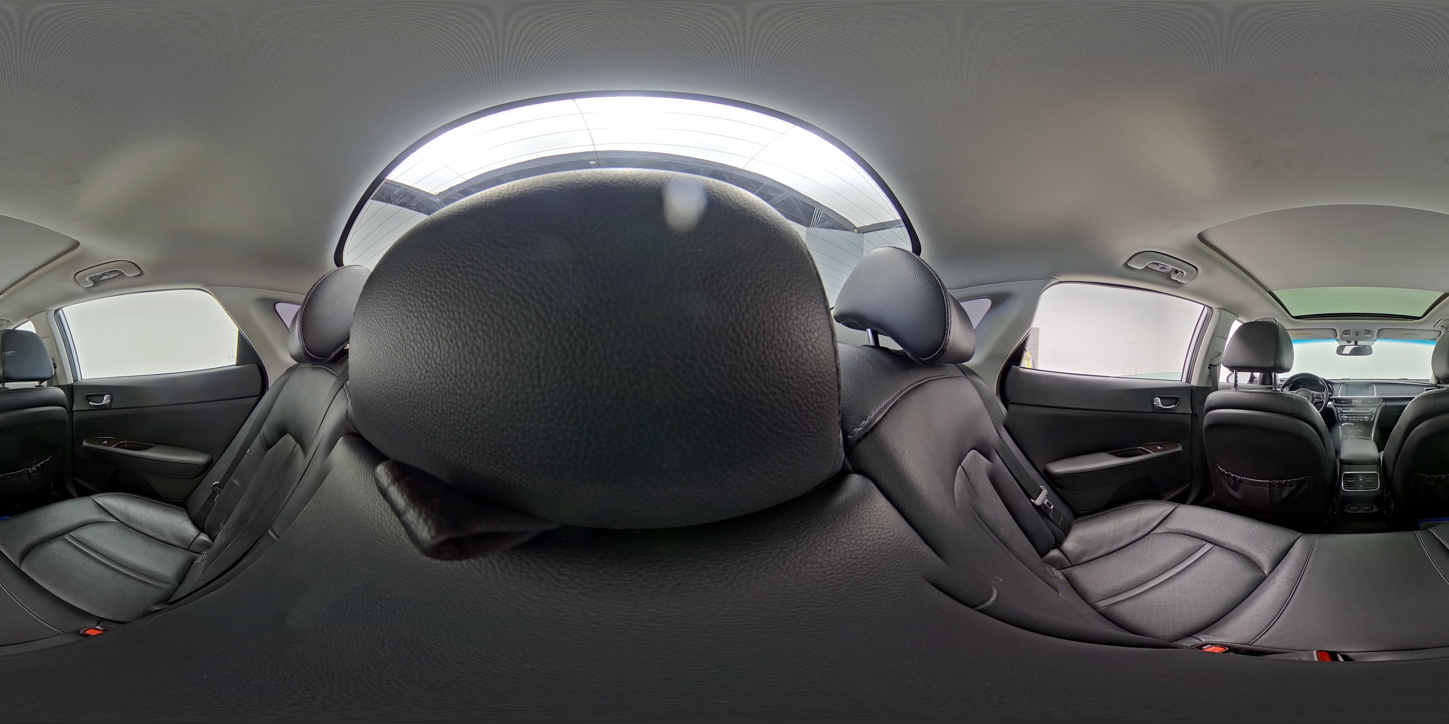 2016 Kia Optima EX - Photo 18