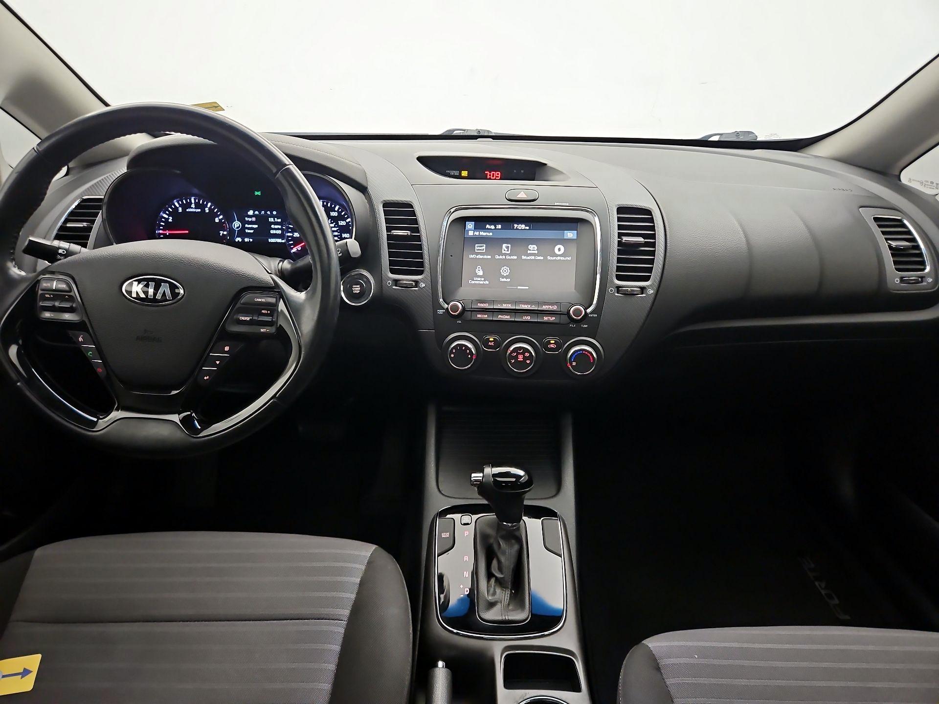 Thumbnail: 2018 Kia Forte - 9