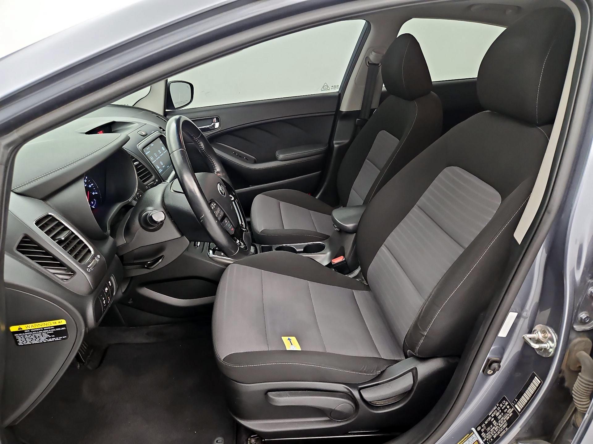 Thumbnail: 2018 Kia Forte - 11
