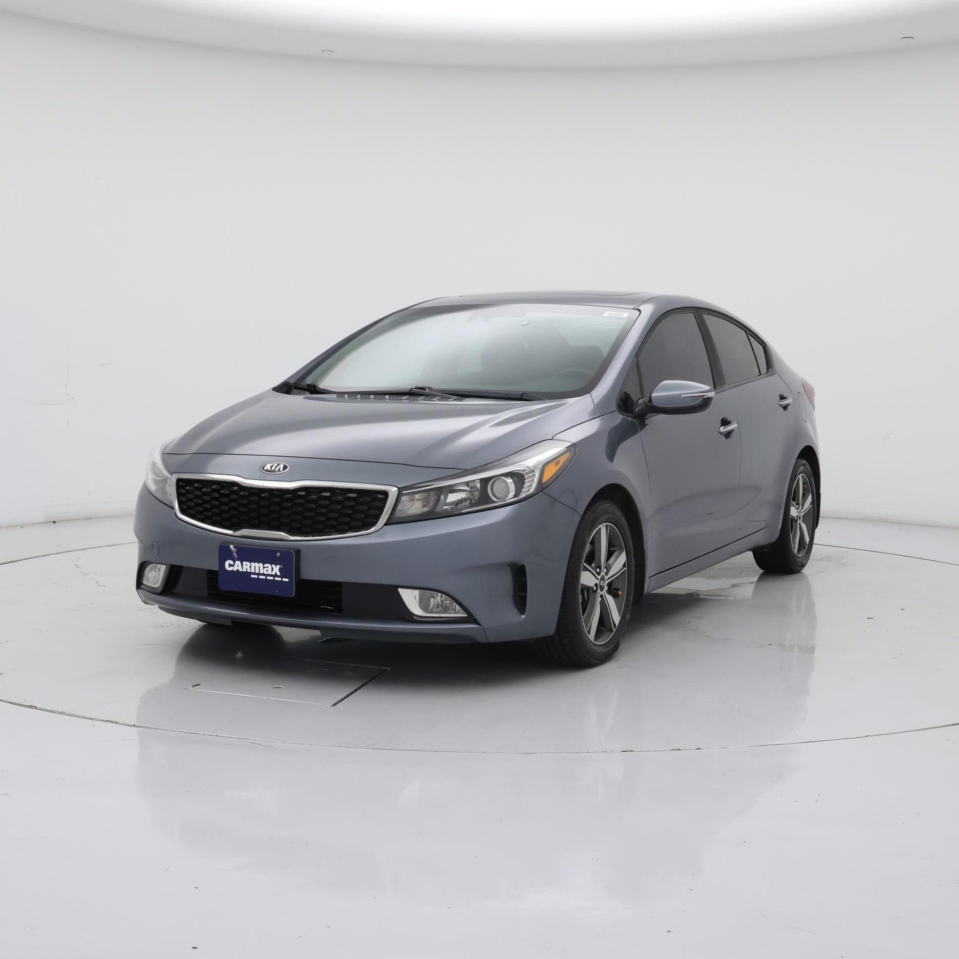 Thumbnail: 2018 Kia Forte - 4