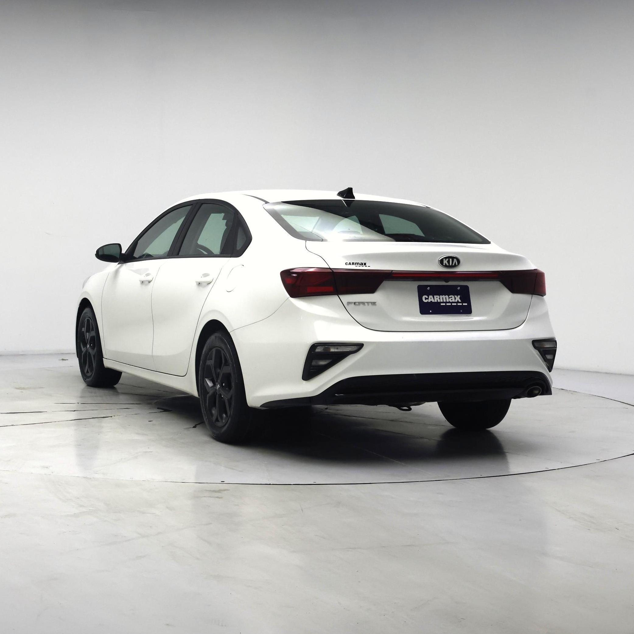 Thumbnail: 2021 Kia Forte - 2