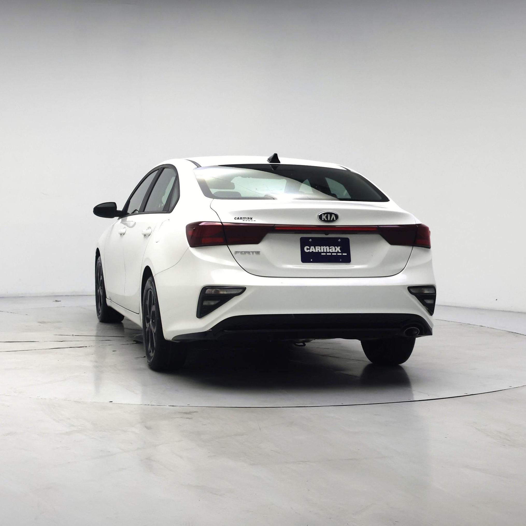 Thumbnail: 2021 Kia Forte - 6