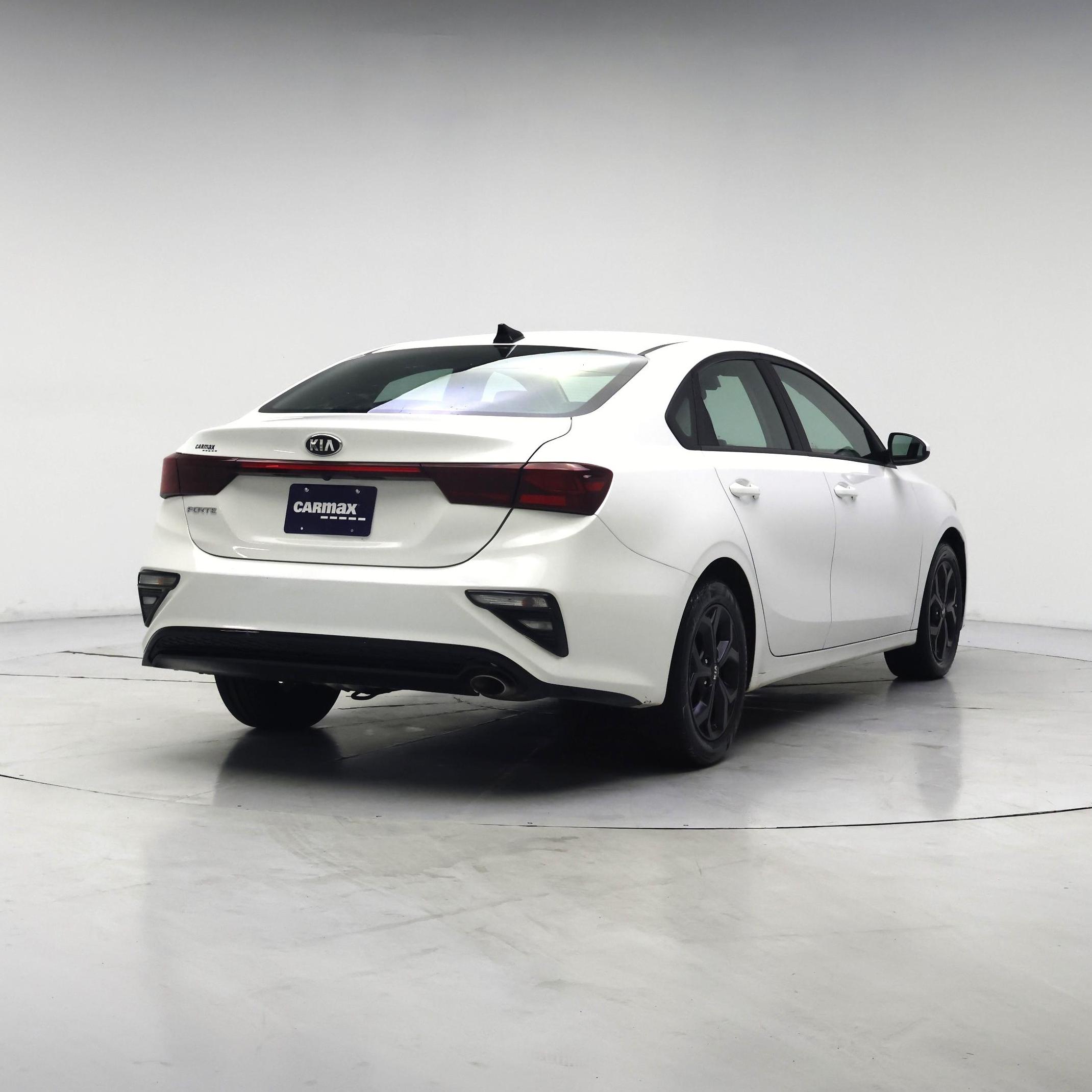 Thumbnail: 2021 Kia Forte - 8