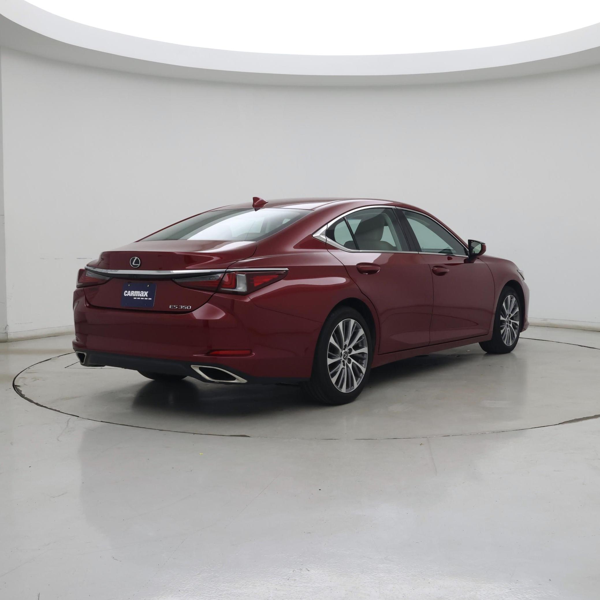 Thumbnail: 2019 Lexus ES - 8