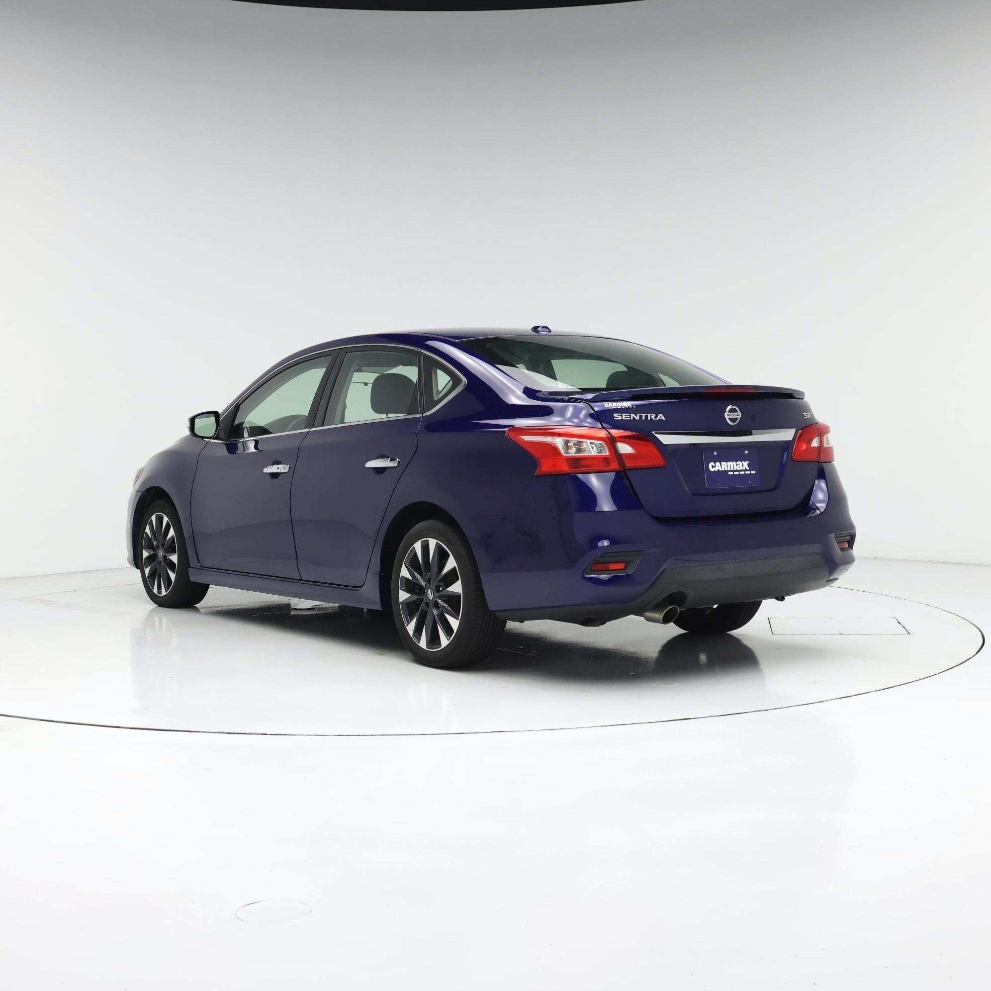 Thumbnail: 2016 Nissan Sentra - 2
