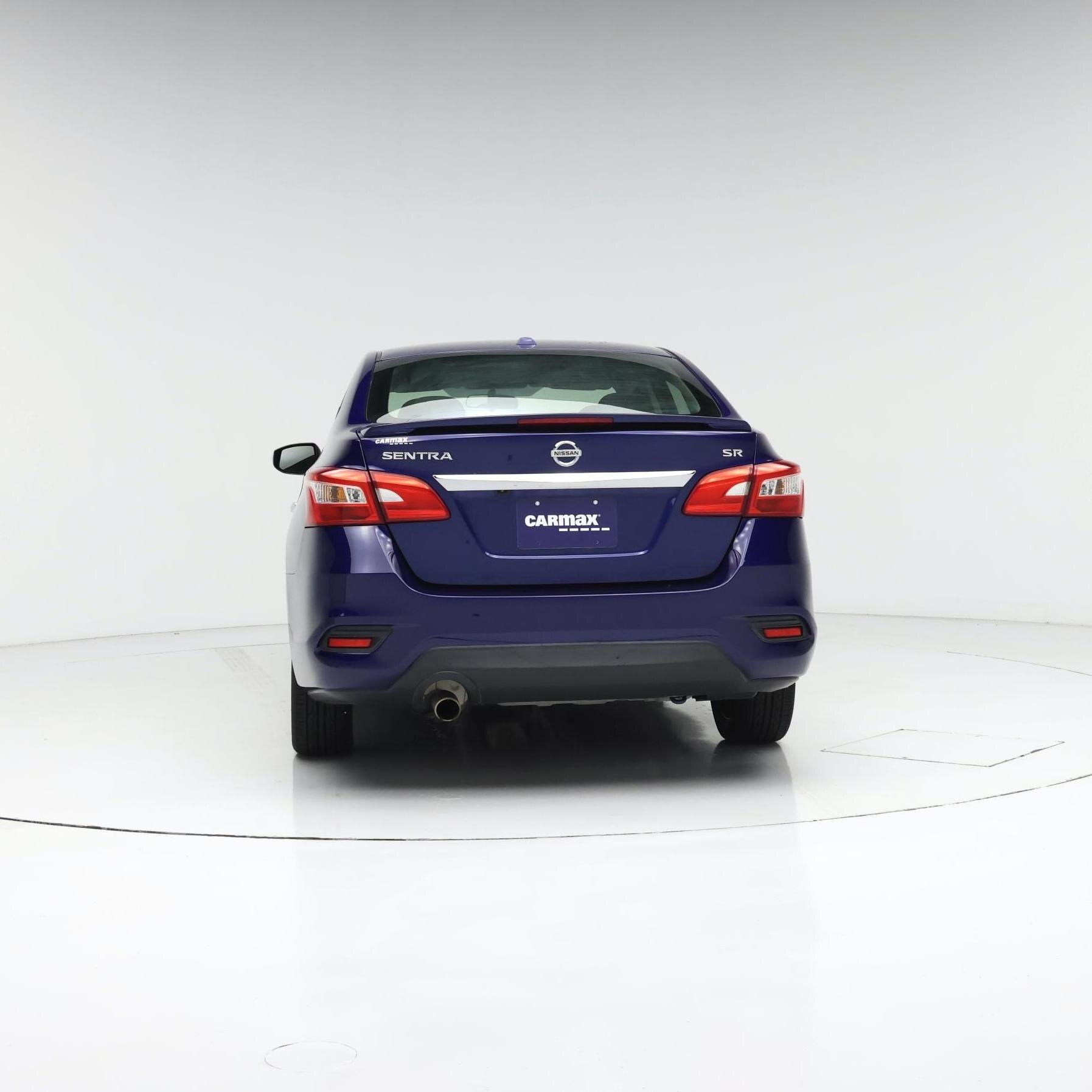 Thumbnail: 2016 Nissan Sentra - 6