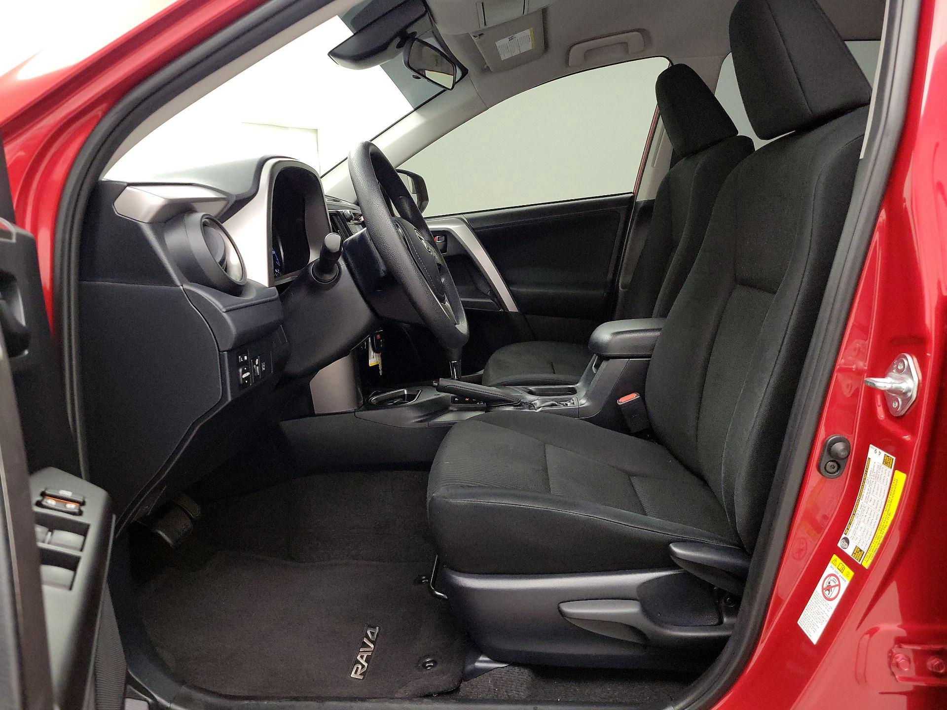 Thumbnail: 2017 Toyota RAV4 - 11