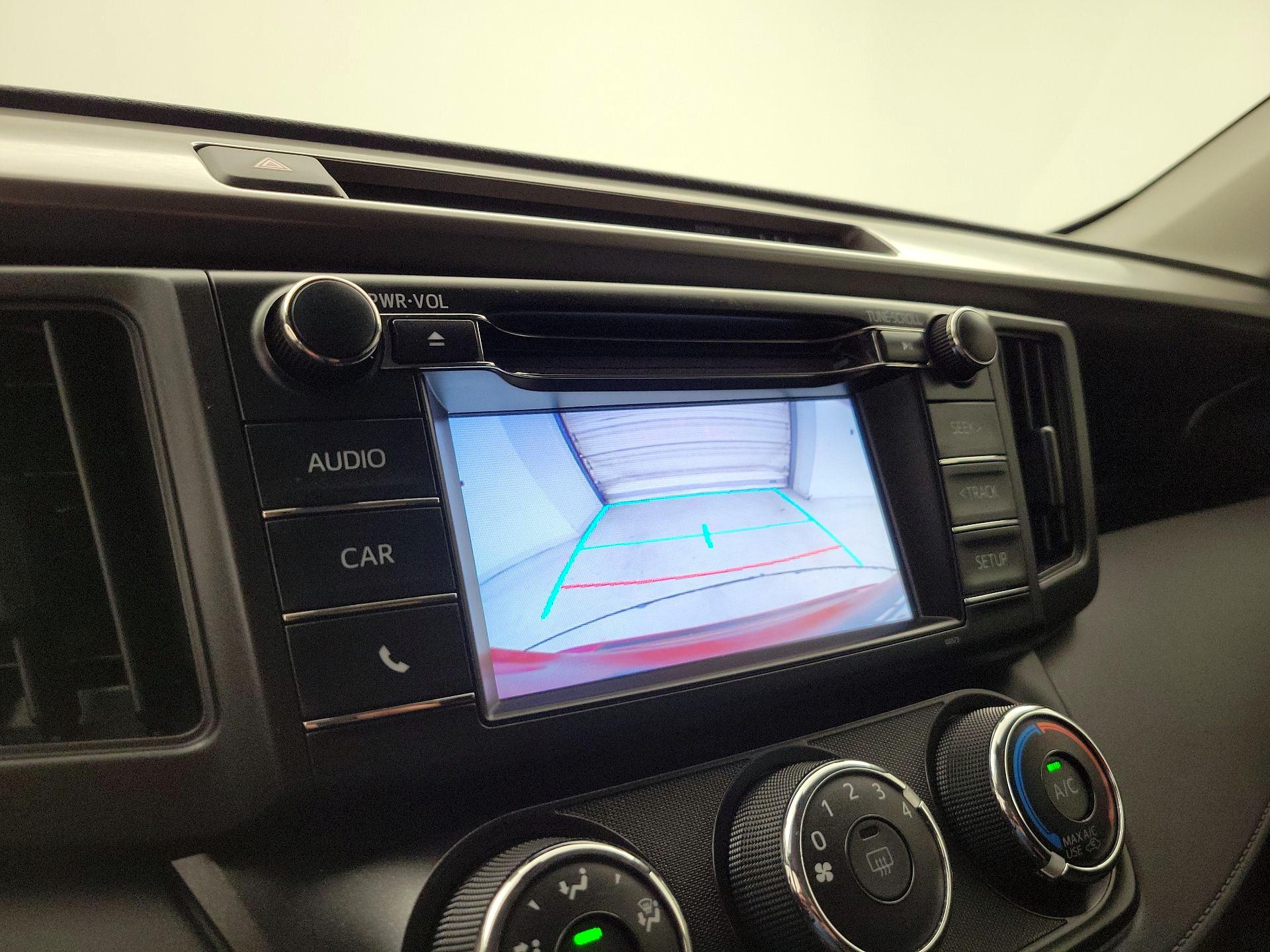 Thumbnail: 2017 Toyota RAV4 - 14
