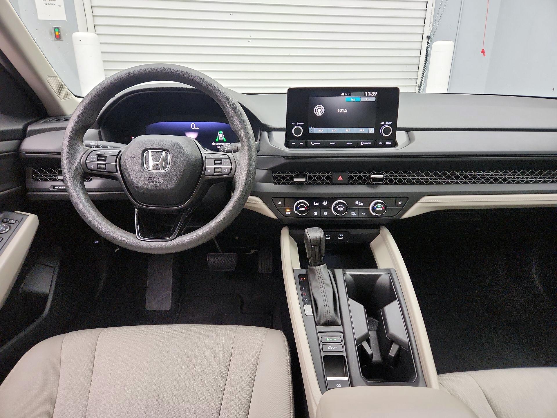 Thumbnail: 2023 Honda Accord - 9