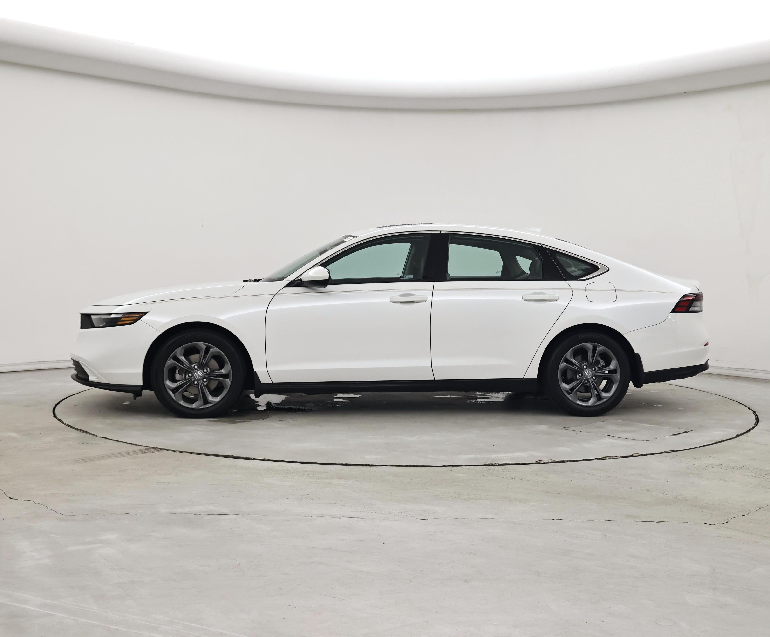 Thumbnail: 2023 Honda Accord - 3