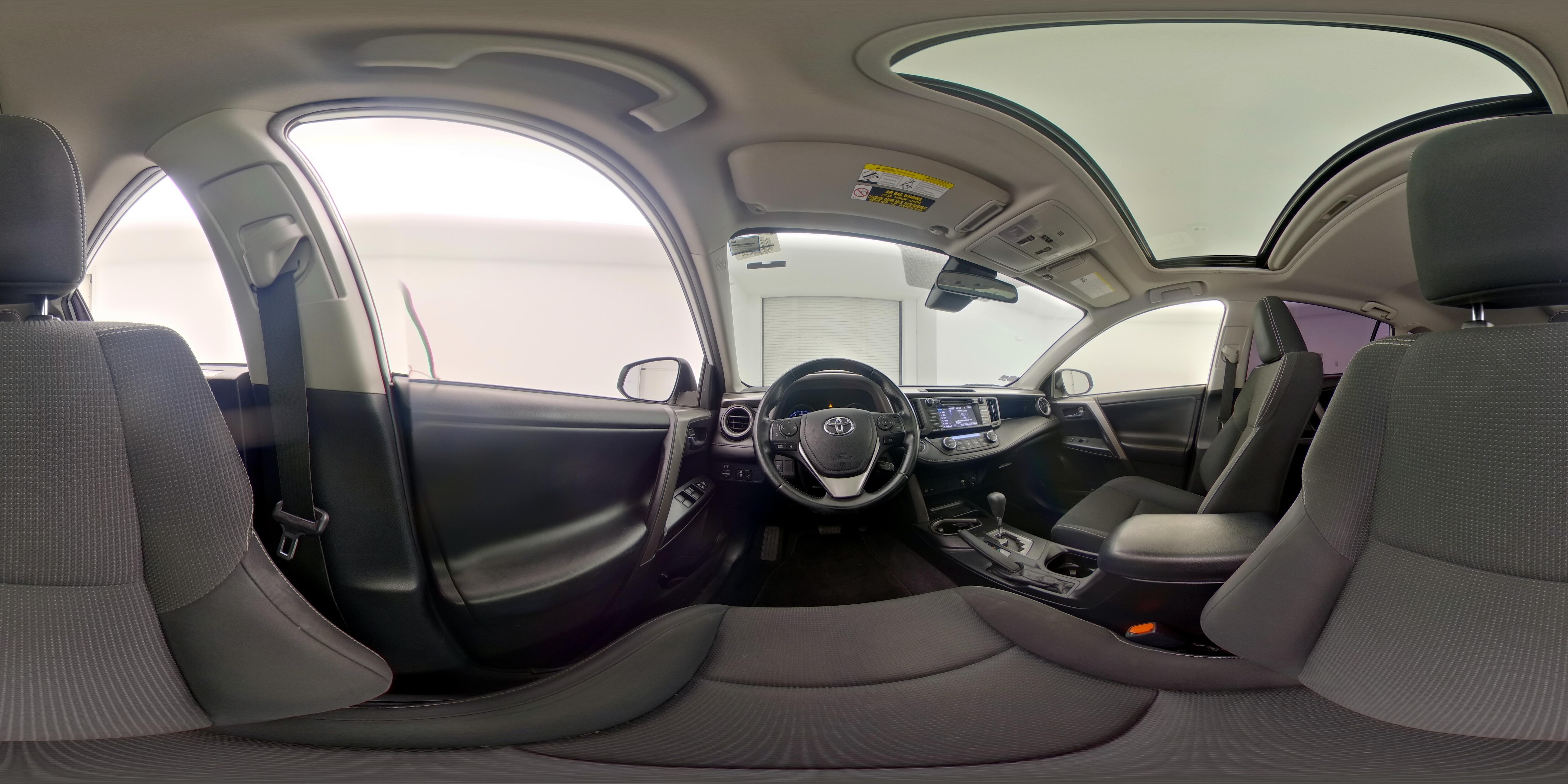 2018 Toyota RAV4 XLE - Photo 27