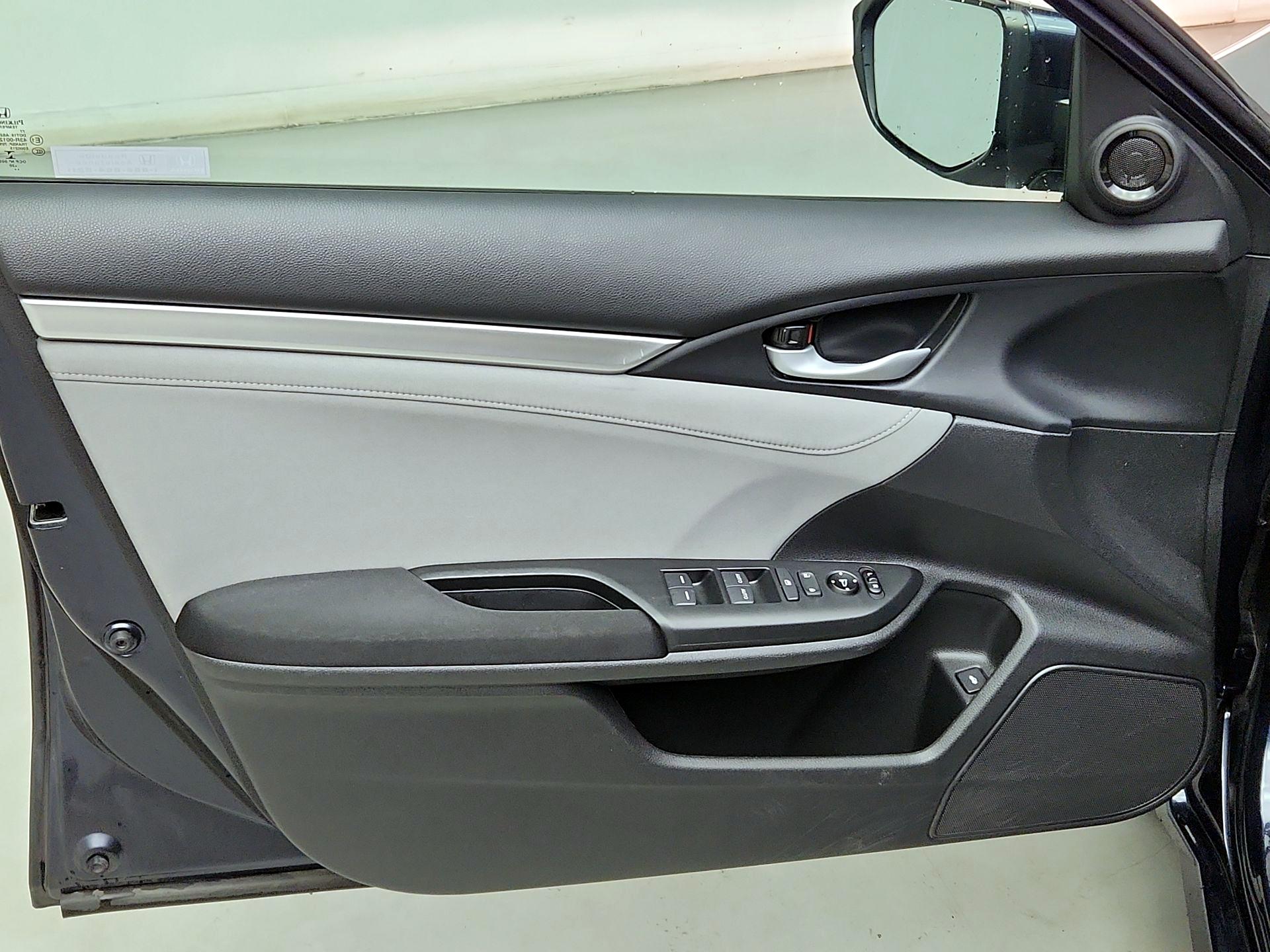 Thumbnail: 2020 Honda Civic - 10