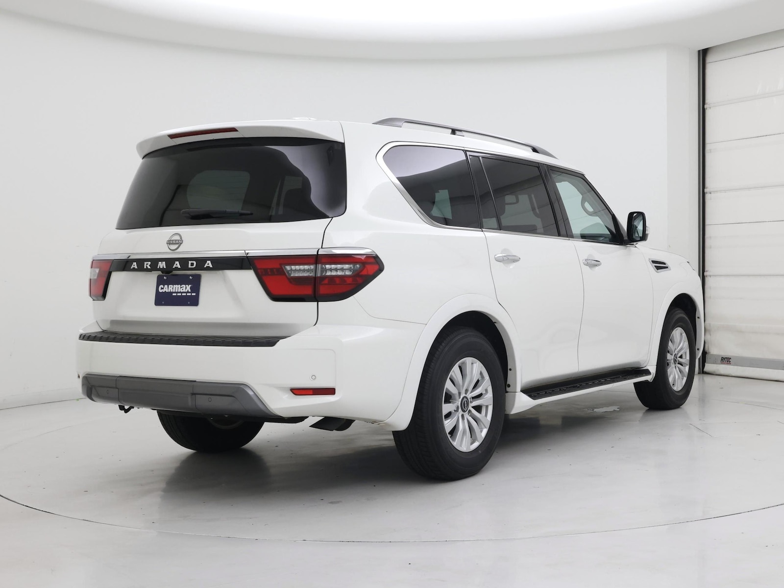 2023 Nissan Armada SV - Photo 9