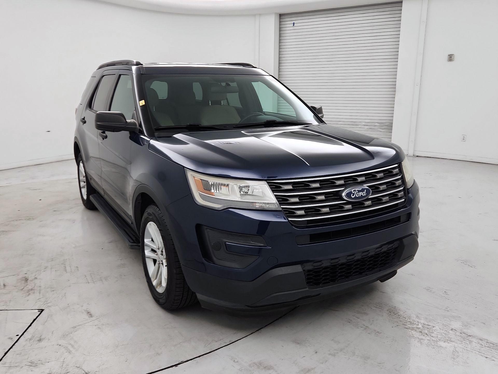 Thumbnail: 2017 Ford Explorer - 1