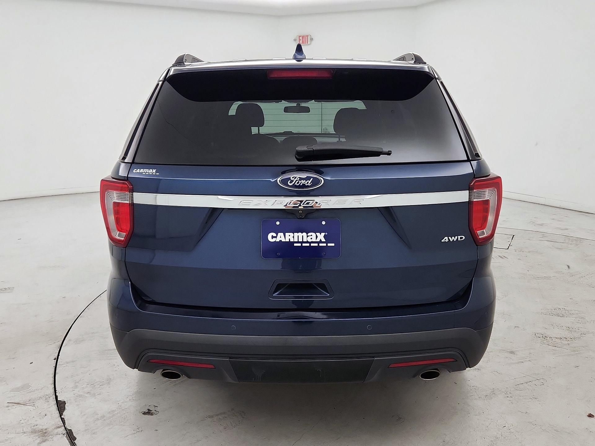 Thumbnail: 2017 Ford Explorer - 6
