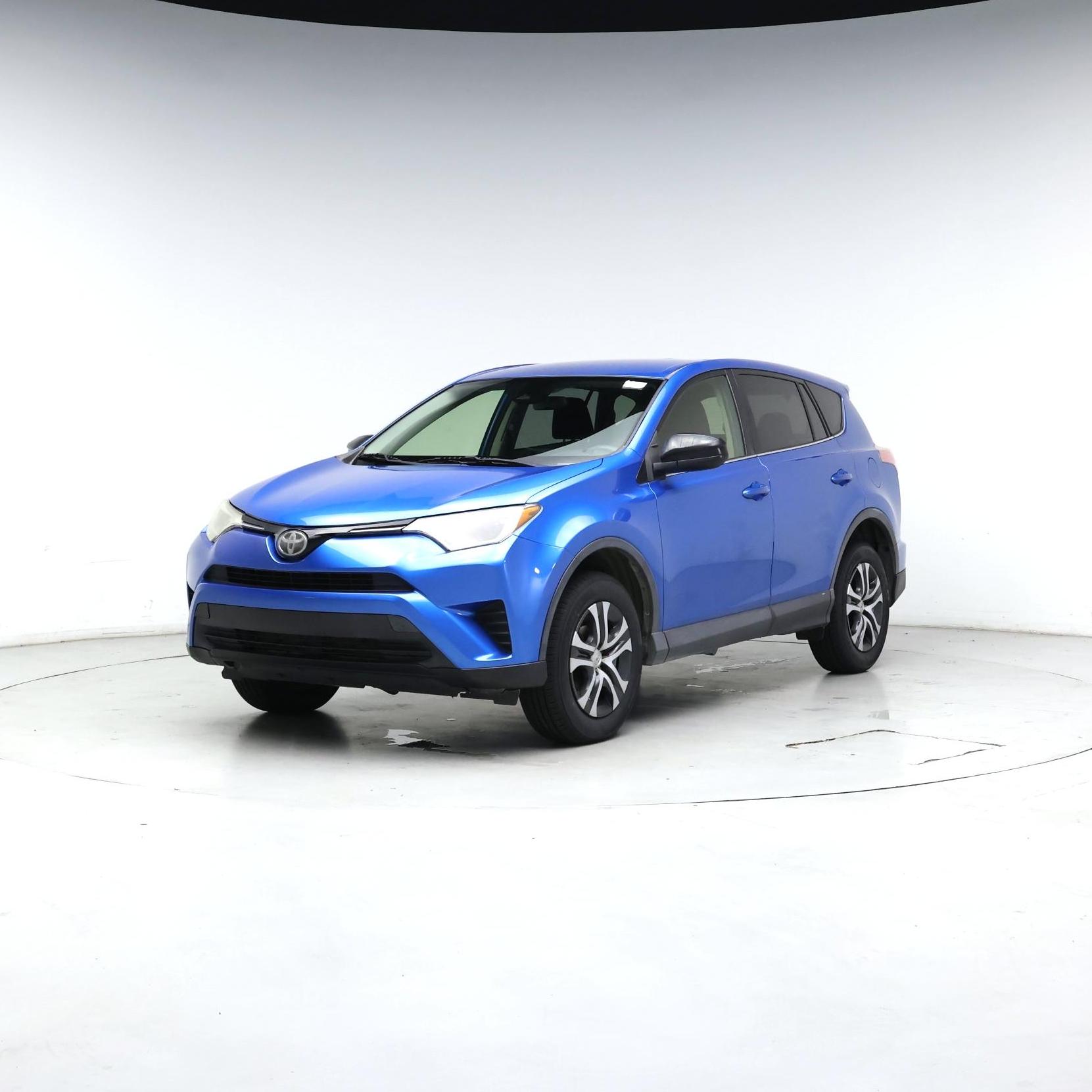 Thumbnail: 2017 Toyota RAV4 - 4