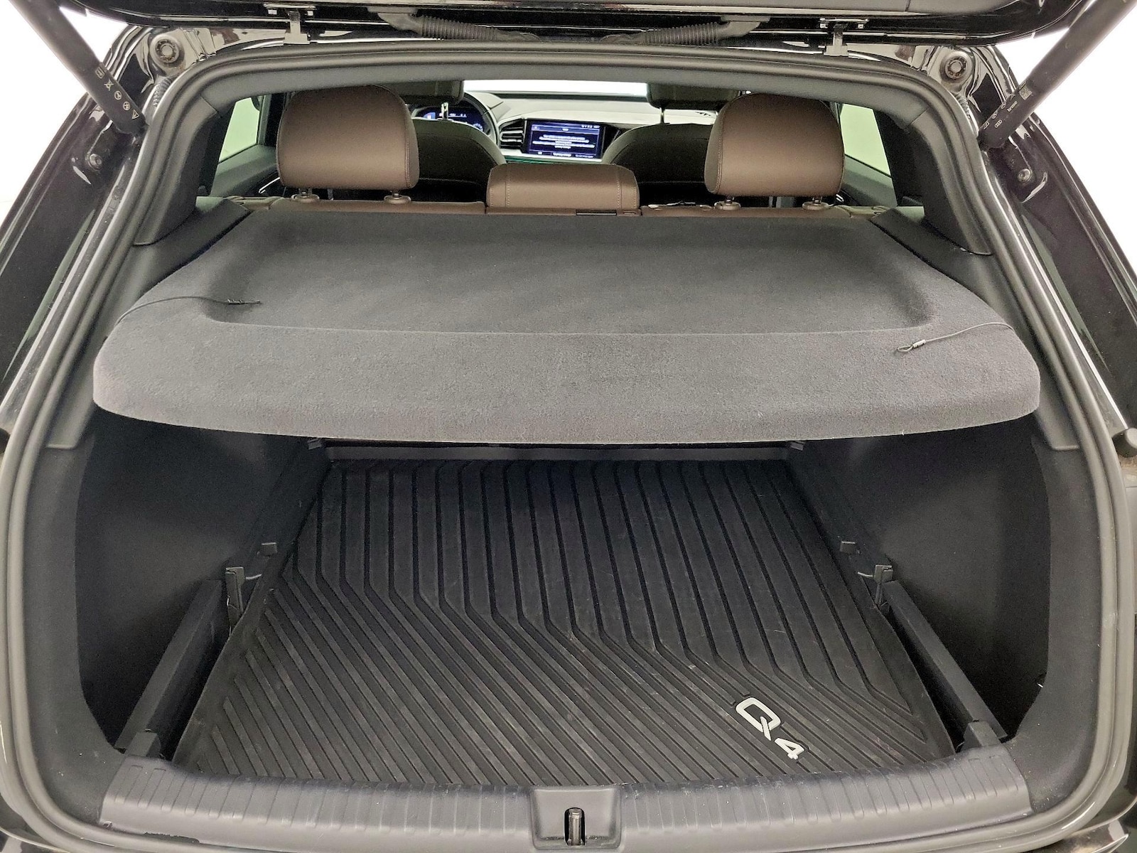 2023 Audi Q4 e-tron Premium Plus - Photo 23