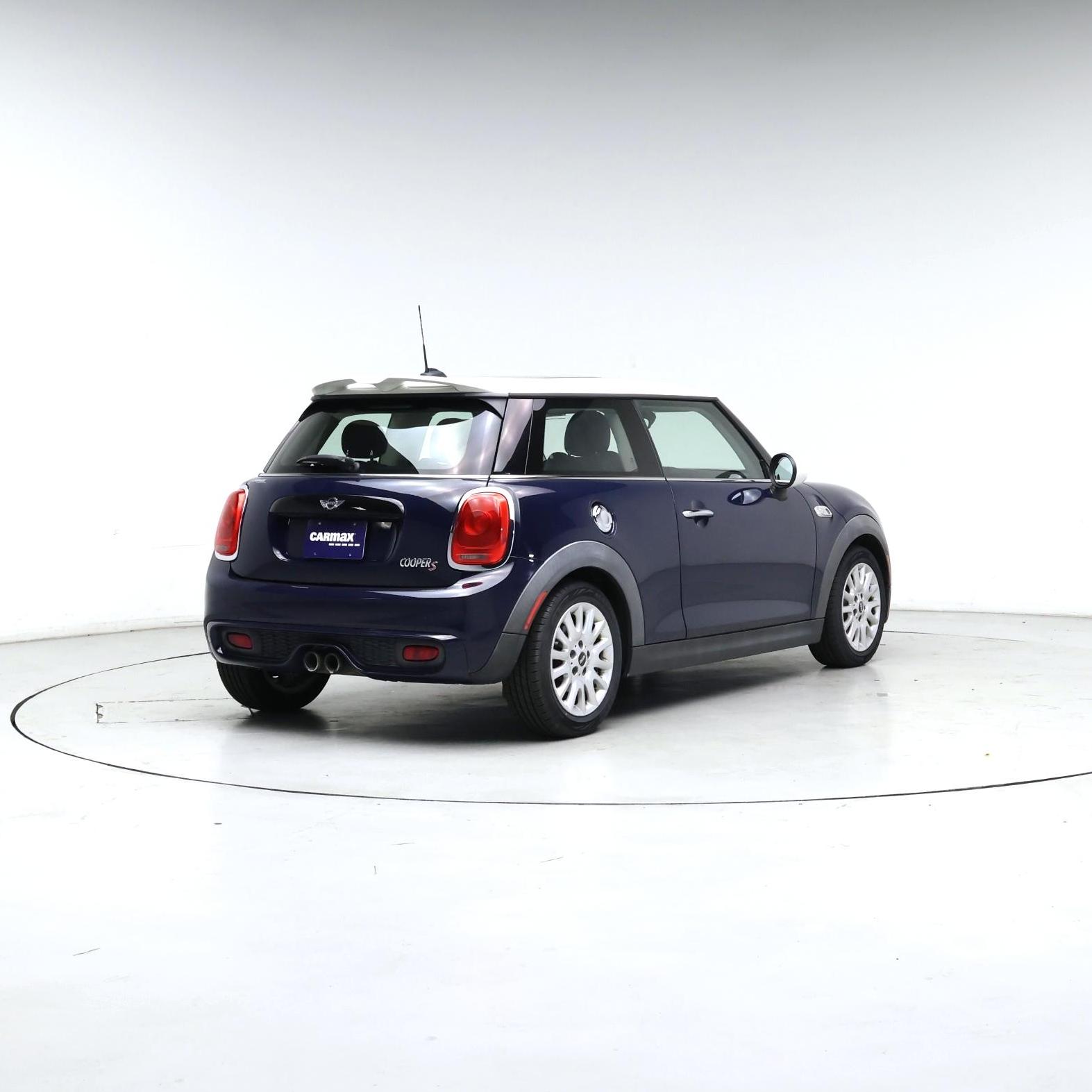 Thumbnail: 2015 MINI Cooper Hardtop - 8