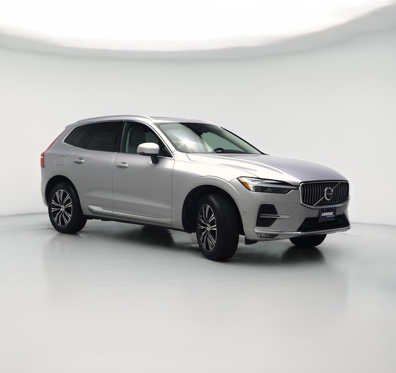 2022 Volvo XC60 B5 Momentum