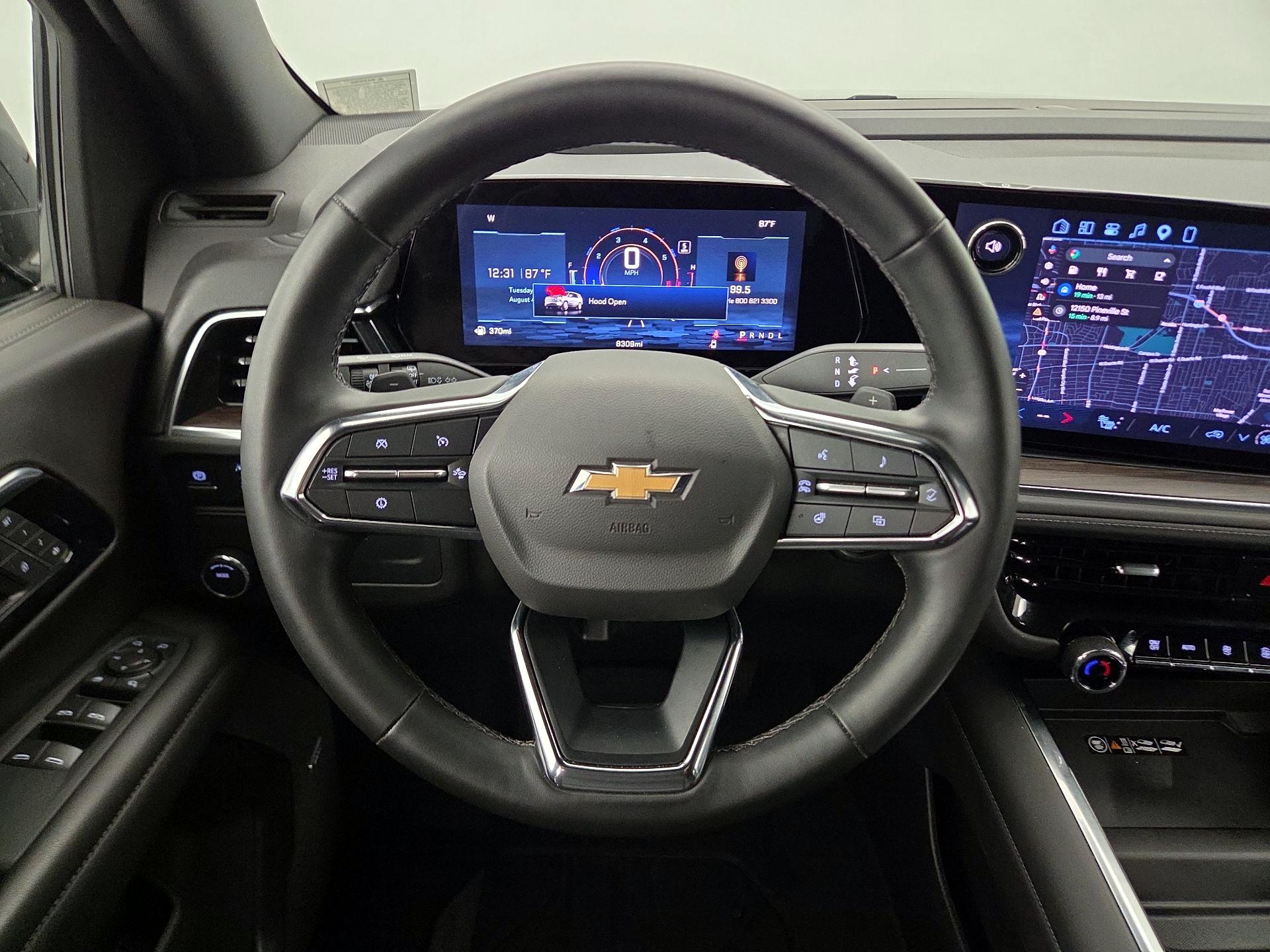 Thumbnail: 2026 Chevrolet Suburban - 10