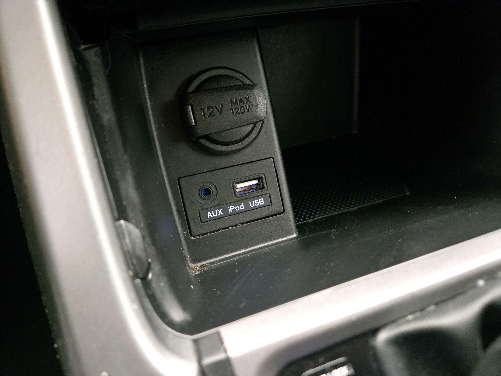 Thumbnail: 2014 Hyundai Elantra - 18