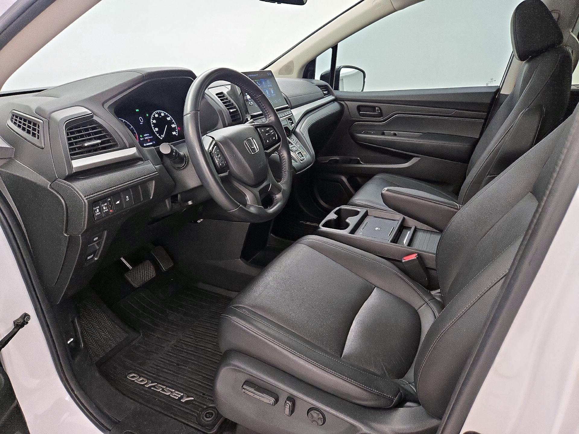 Thumbnail: 2025 Honda Odyssey - 11