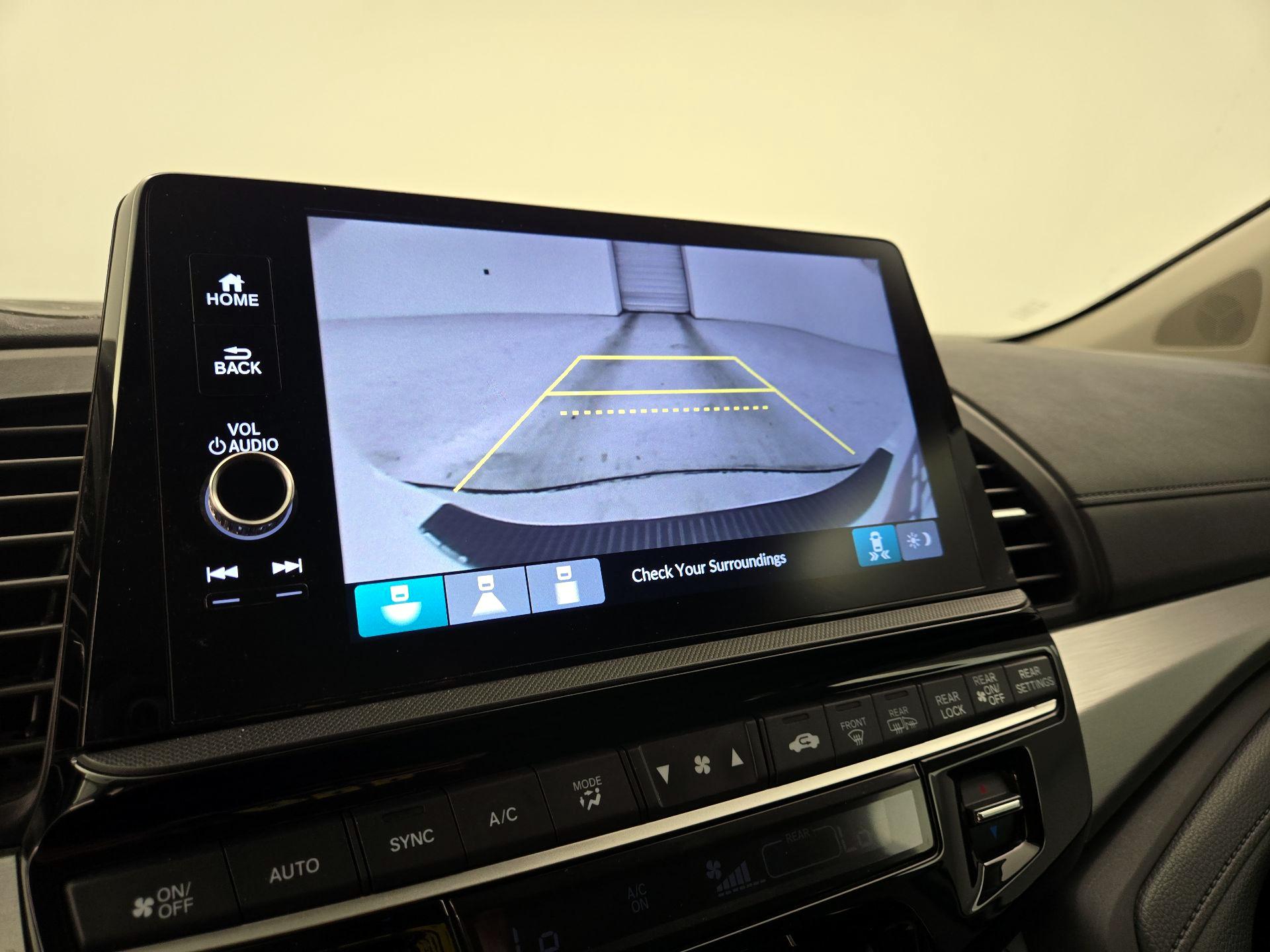 Thumbnail: 2025 Honda Odyssey - 14