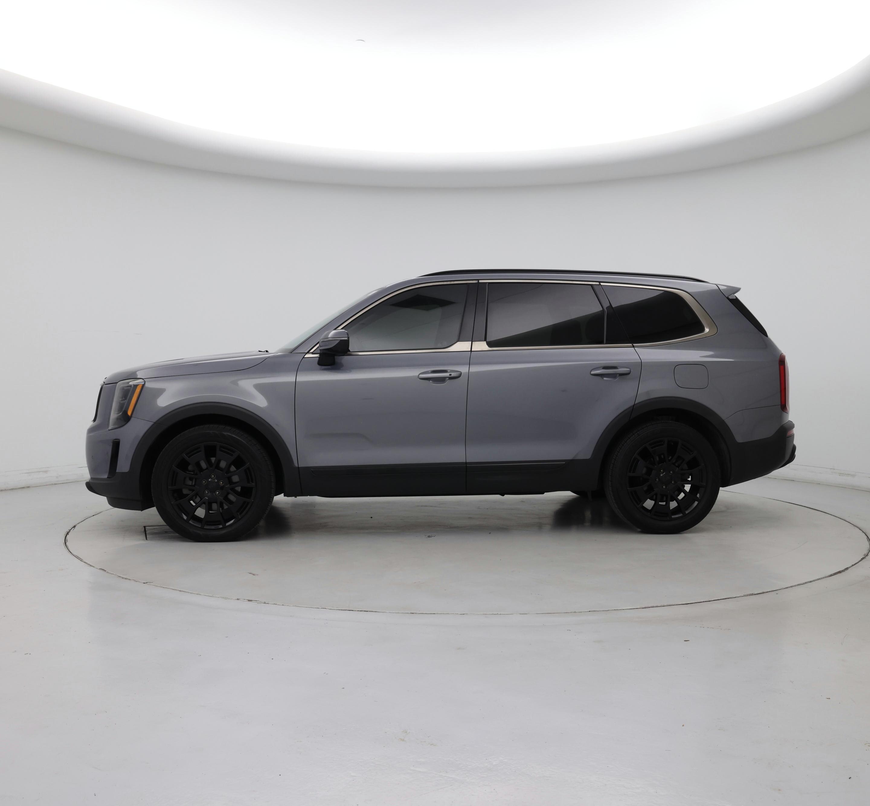 Thumbnail: 2021 Kia Telluride - 3