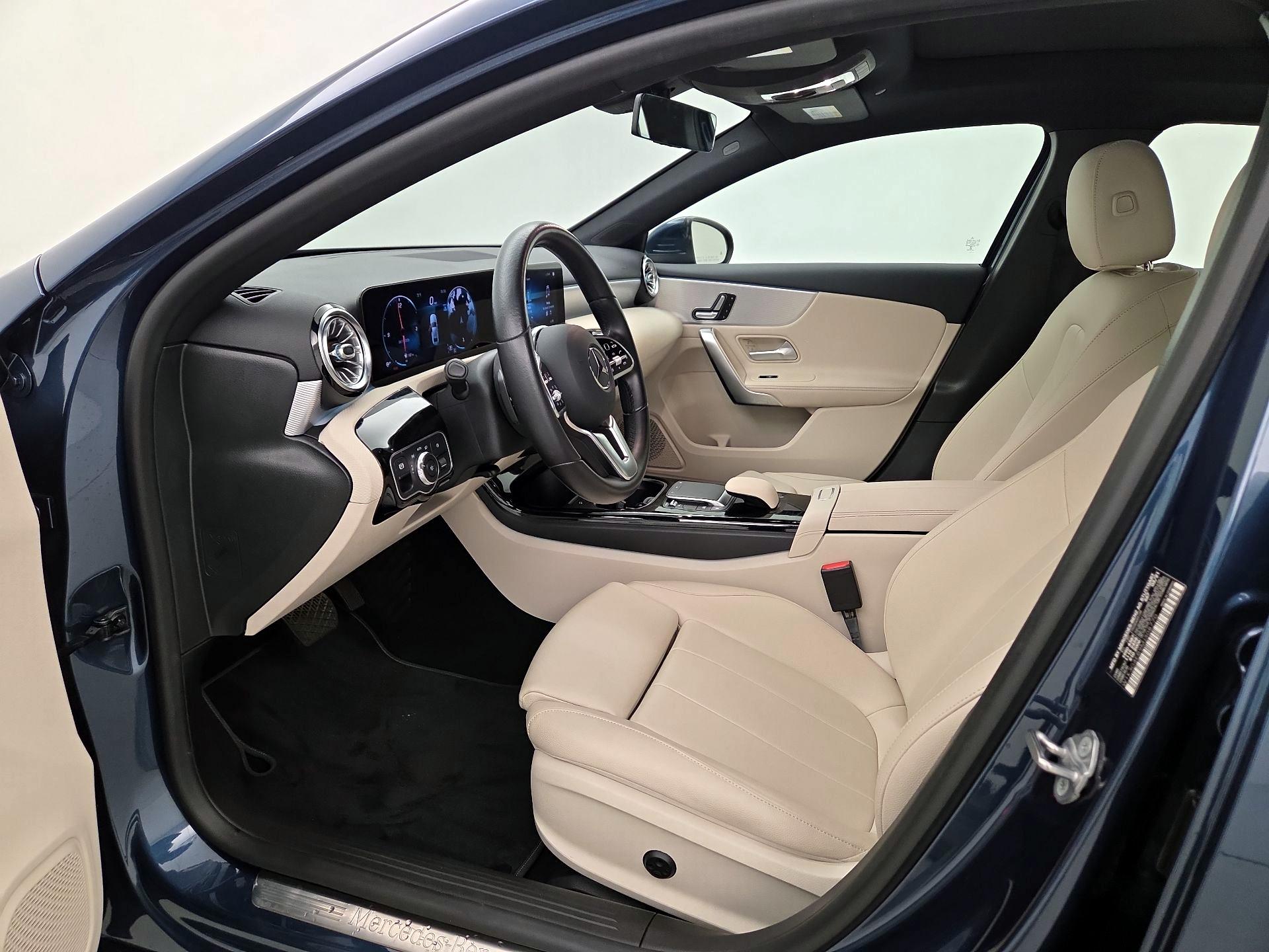 Thumbnail: 2021 Mercedes-Benz A-Class - 11
