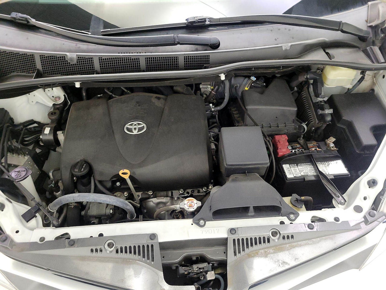 2019 Toyota Sienna XLE - Photo 23