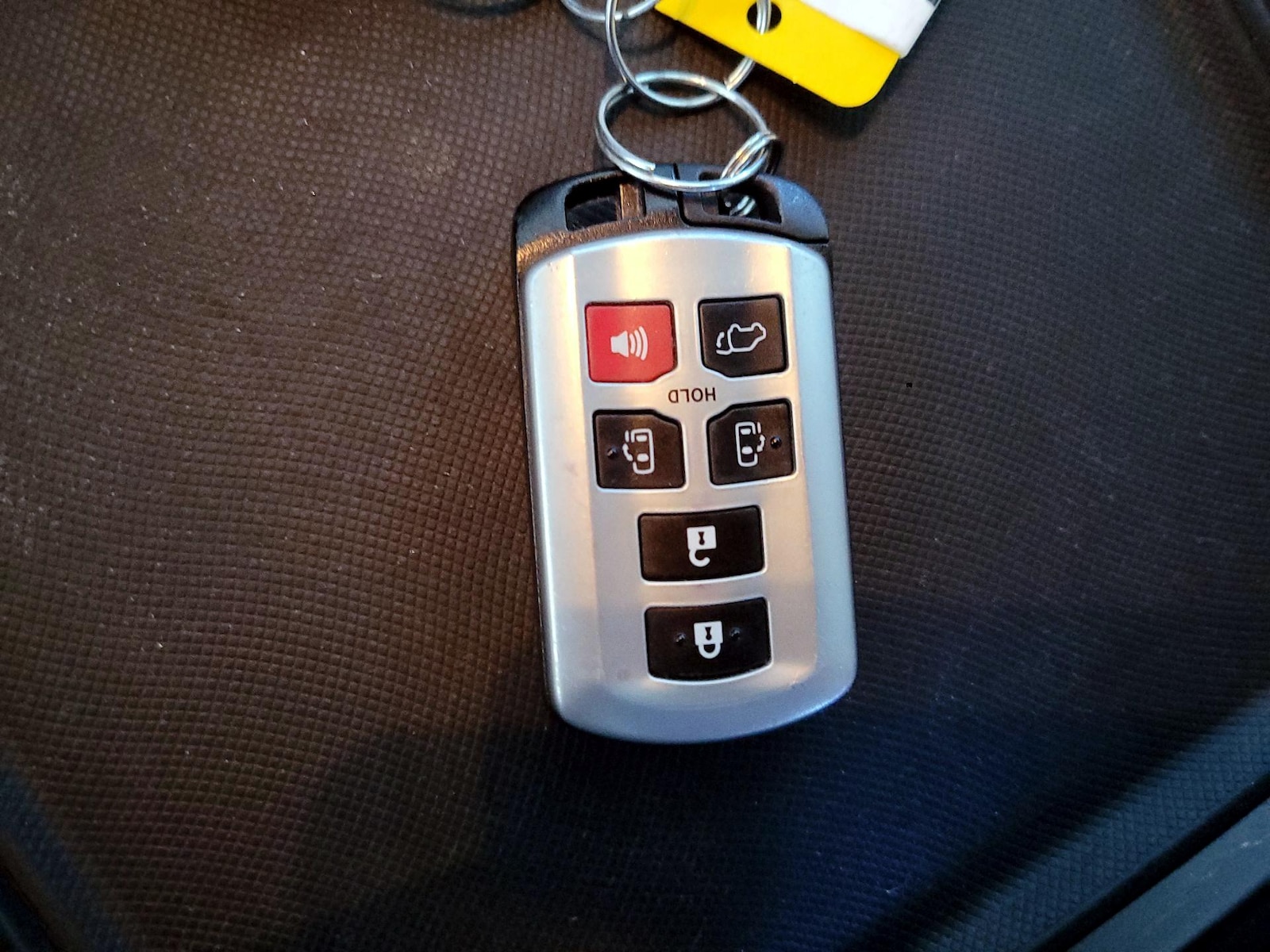 2019 Toyota Sienna XLE - Photo 24
