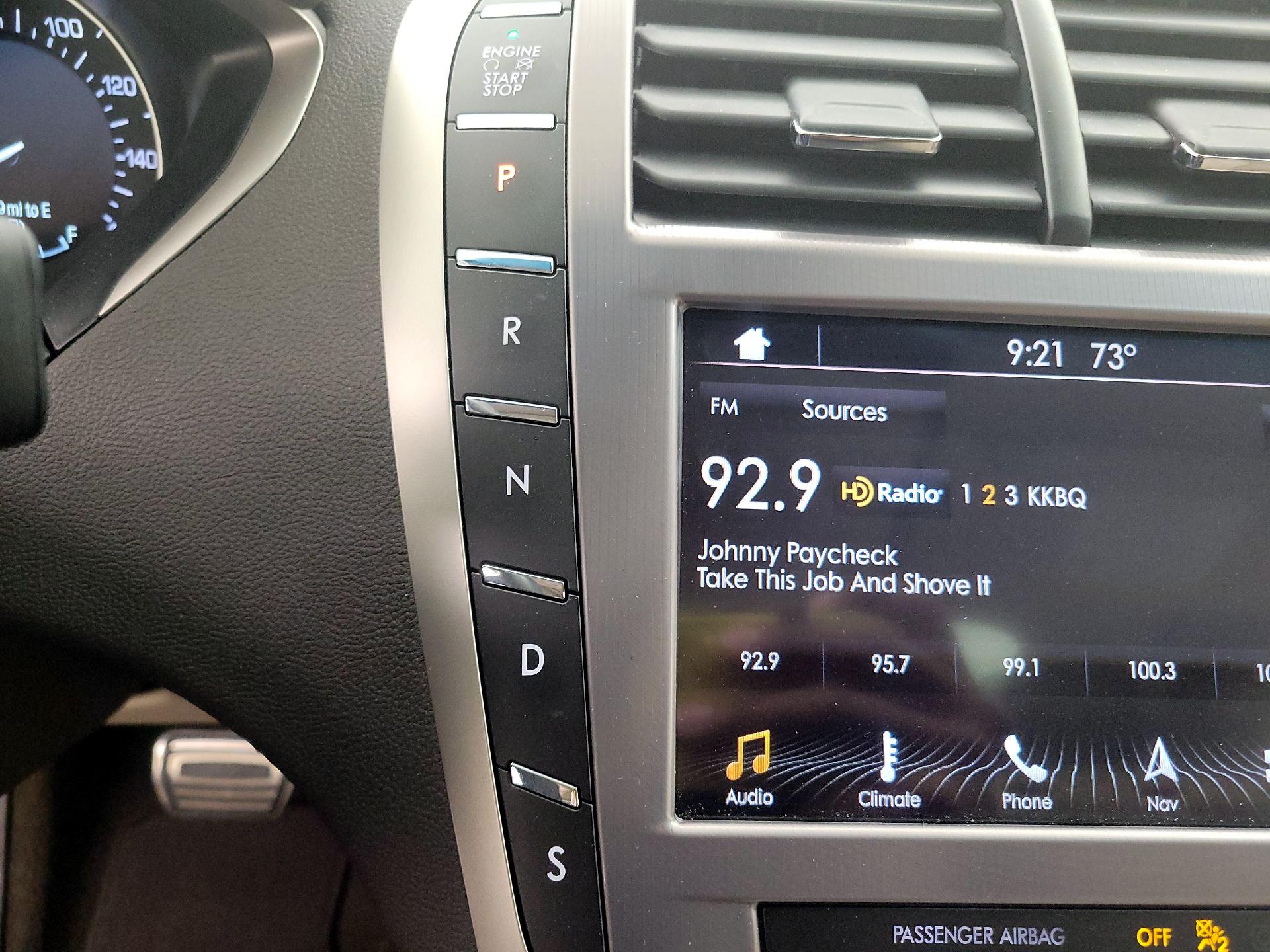 Thumbnail: 2019 Lincoln MKZ - 18