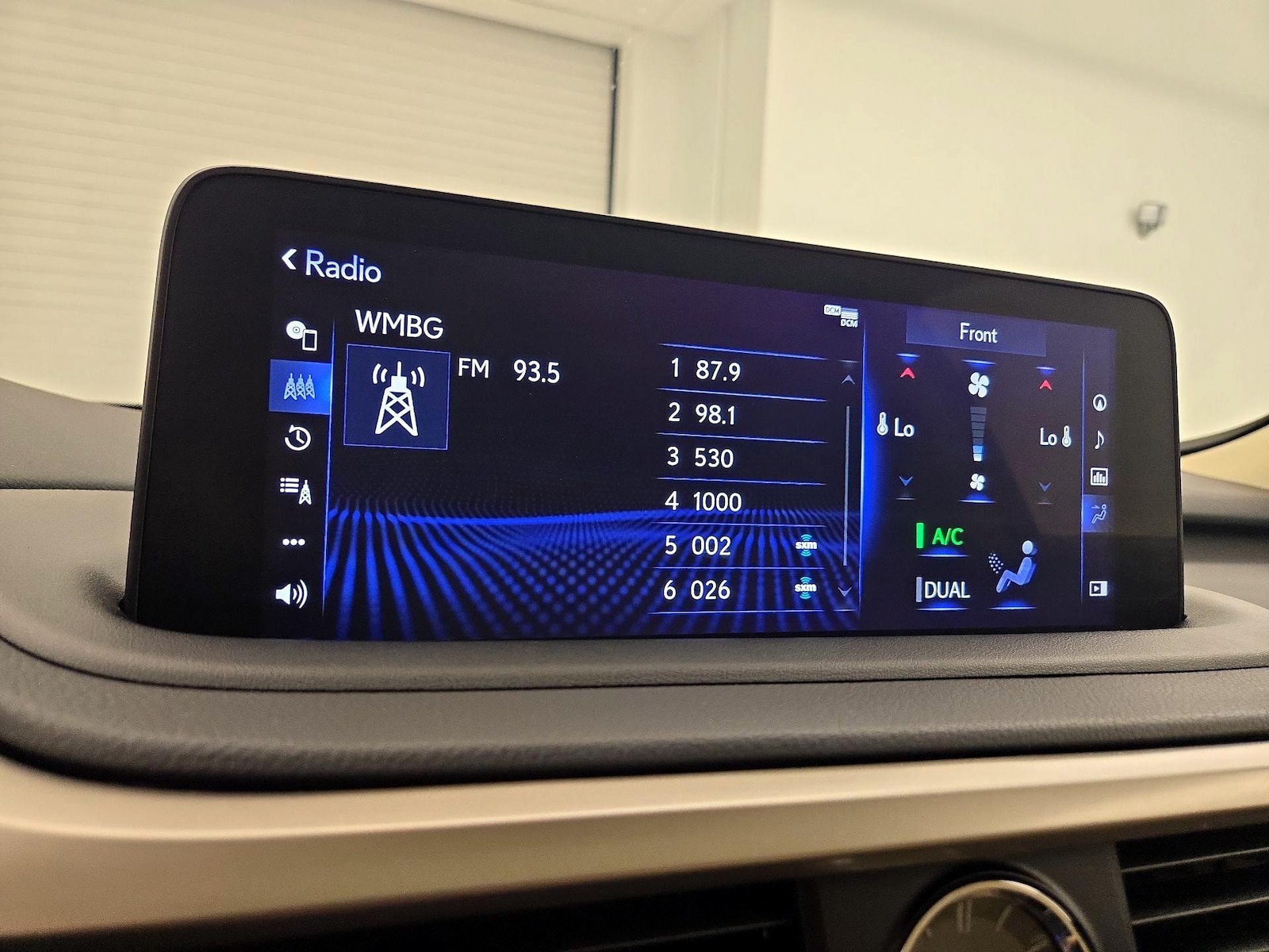 2022 Lexus RX 350 - Photo 17