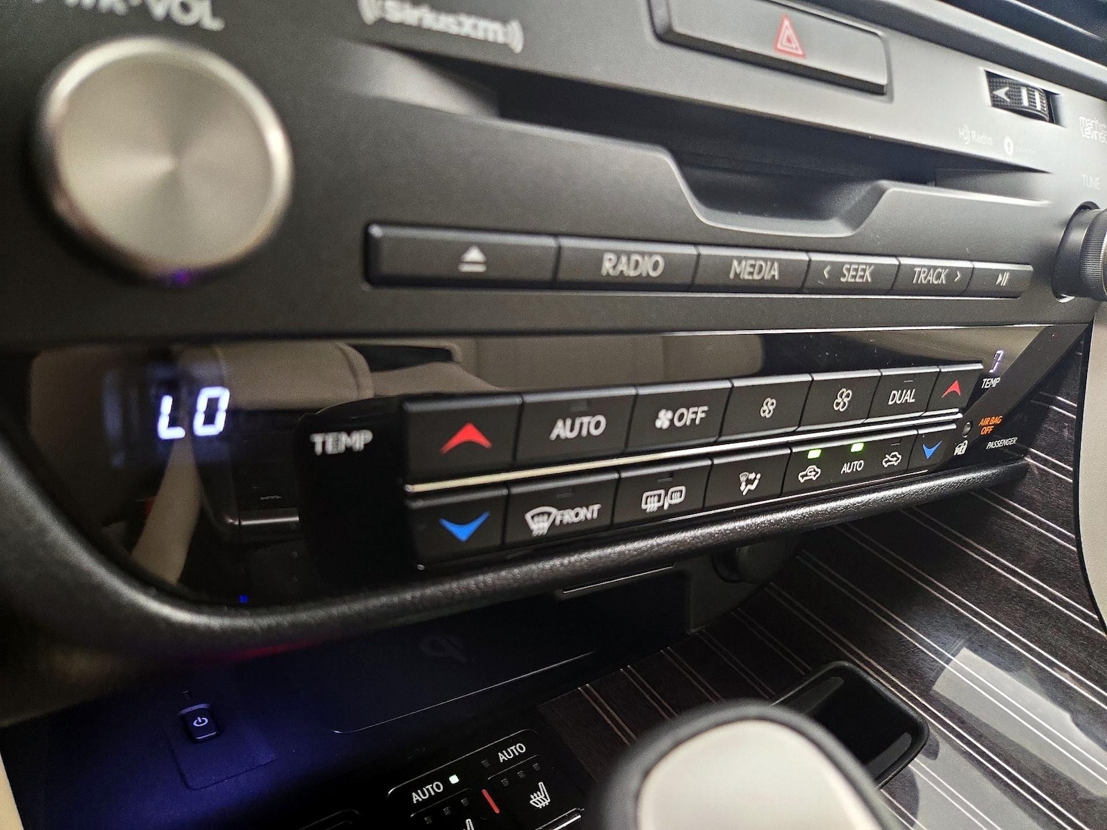 2022 Lexus RX 350 - Photo 18