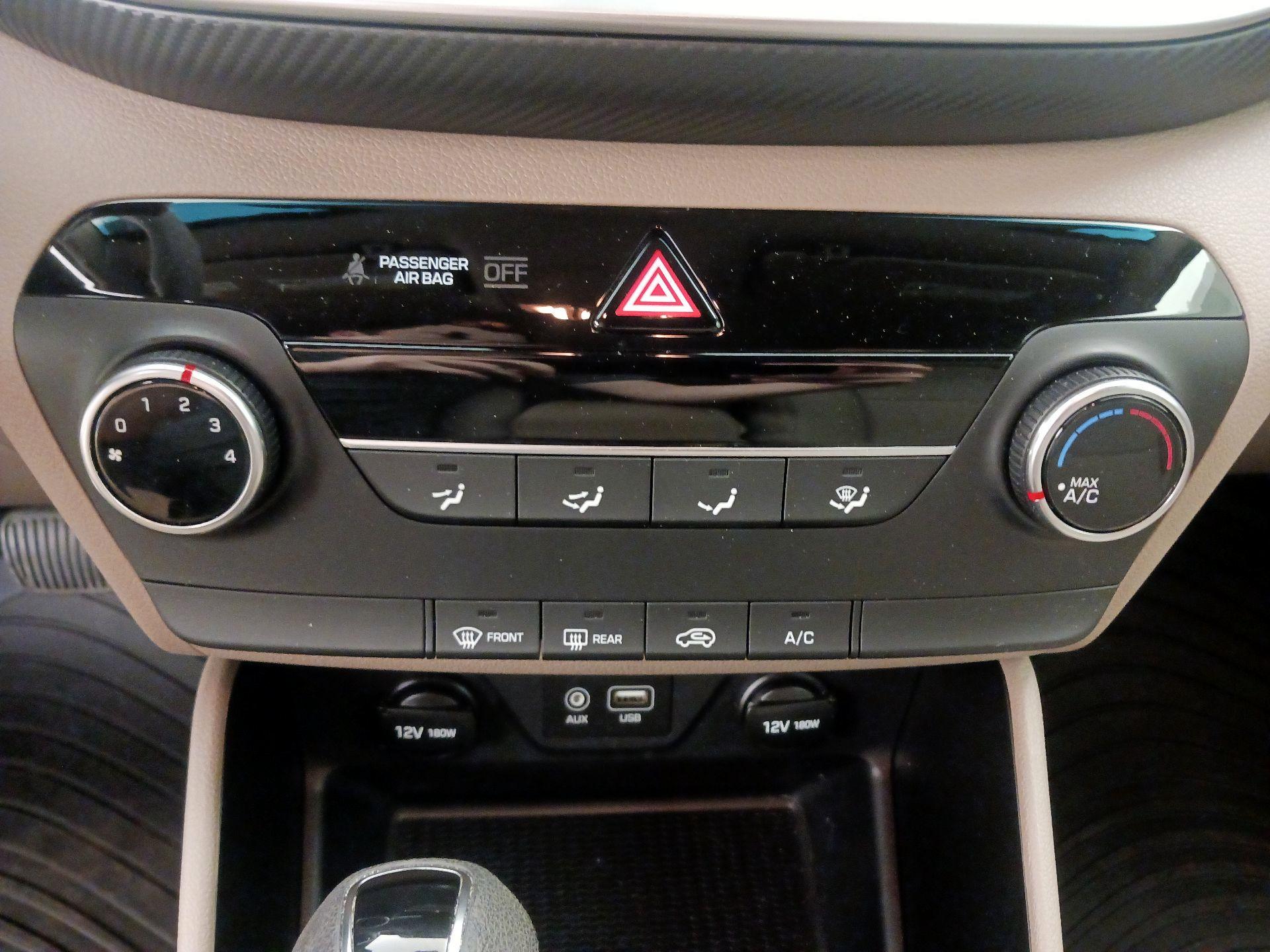 Thumbnail: 2019 Hyundai Tucson - 16